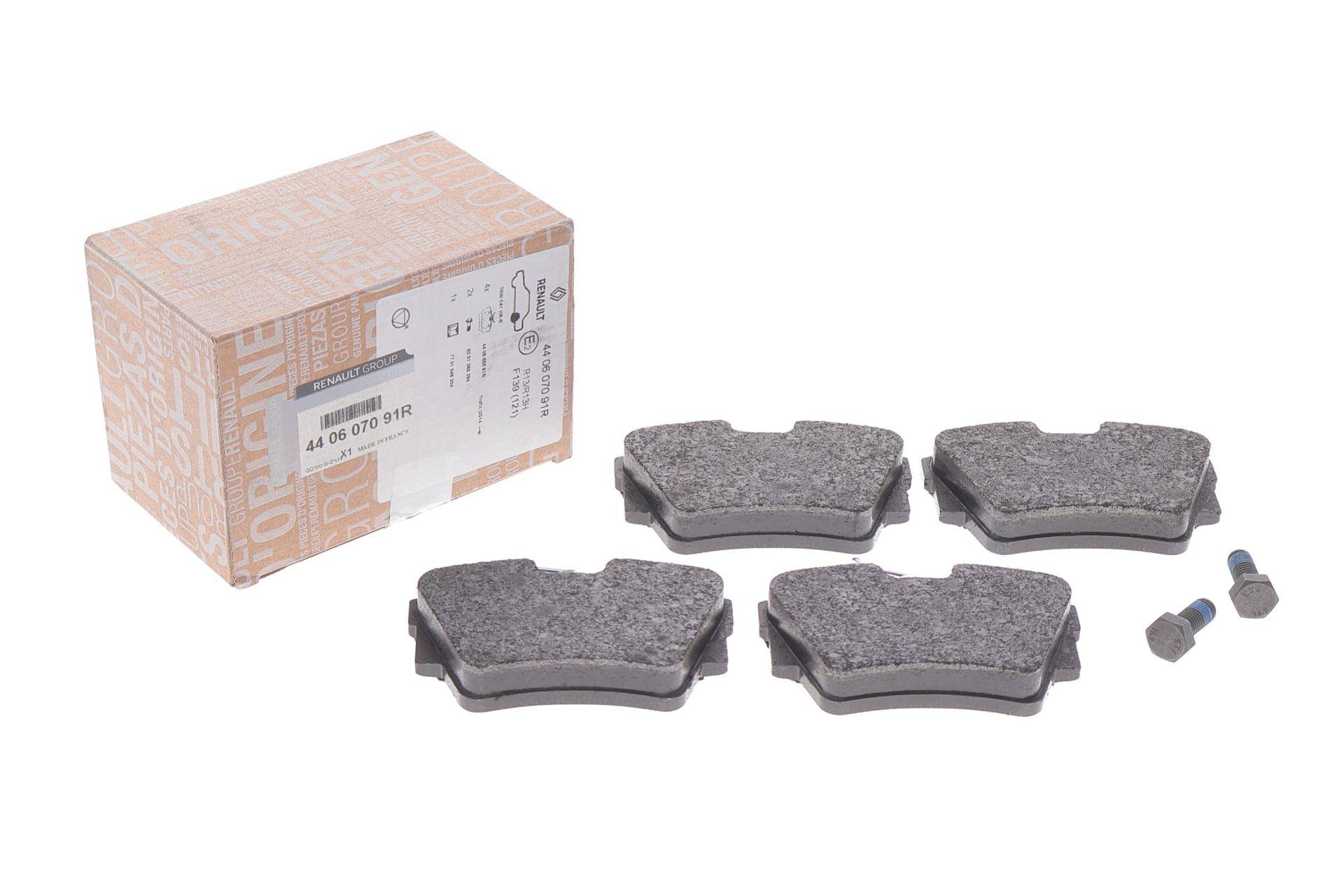 Колодки гальмівні (задні) Renault Trafic II/III/Opel Vivaro 1.9dCi/2.5CDTI 01-