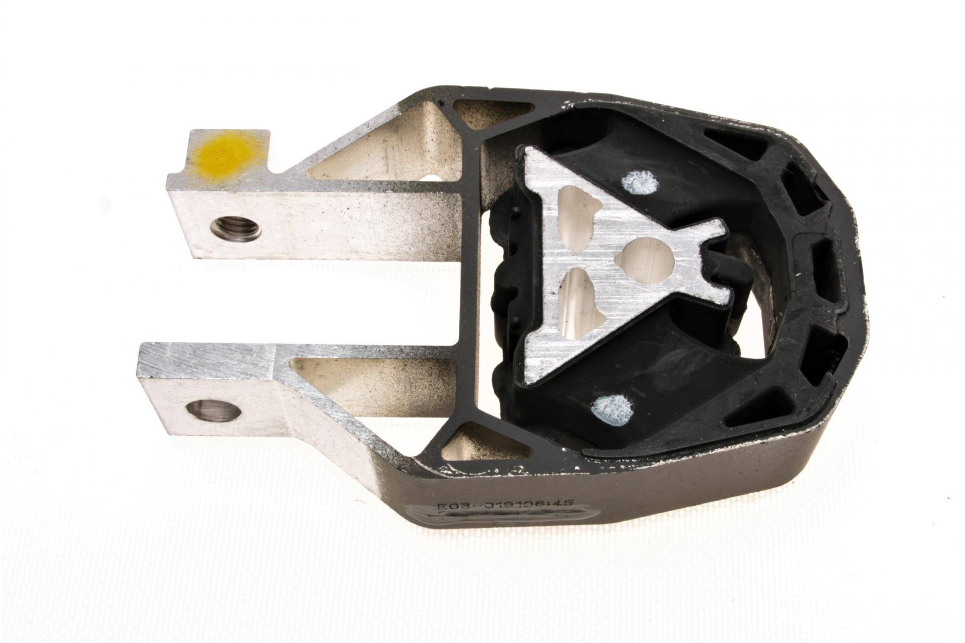 Подушка двигуна (задня) Ford Focus III 13- (косточка)