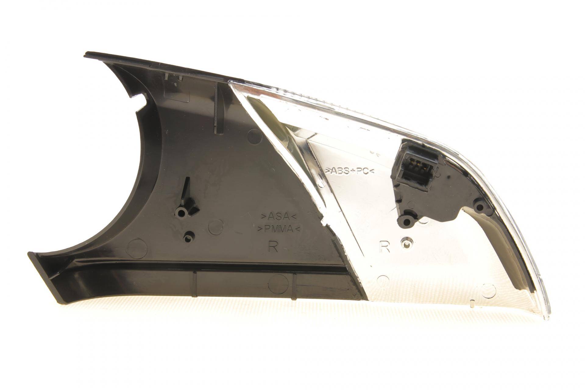 Повторювач повороту на дзеркало Skoda Octavia/VW Polo 01-14 (R)