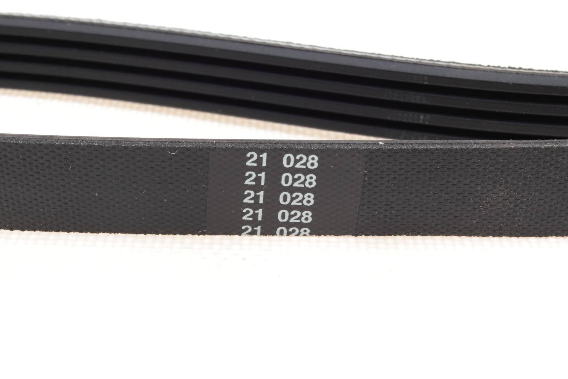 Ремінь генератора Renault Kangoo 1.2 16V 97-