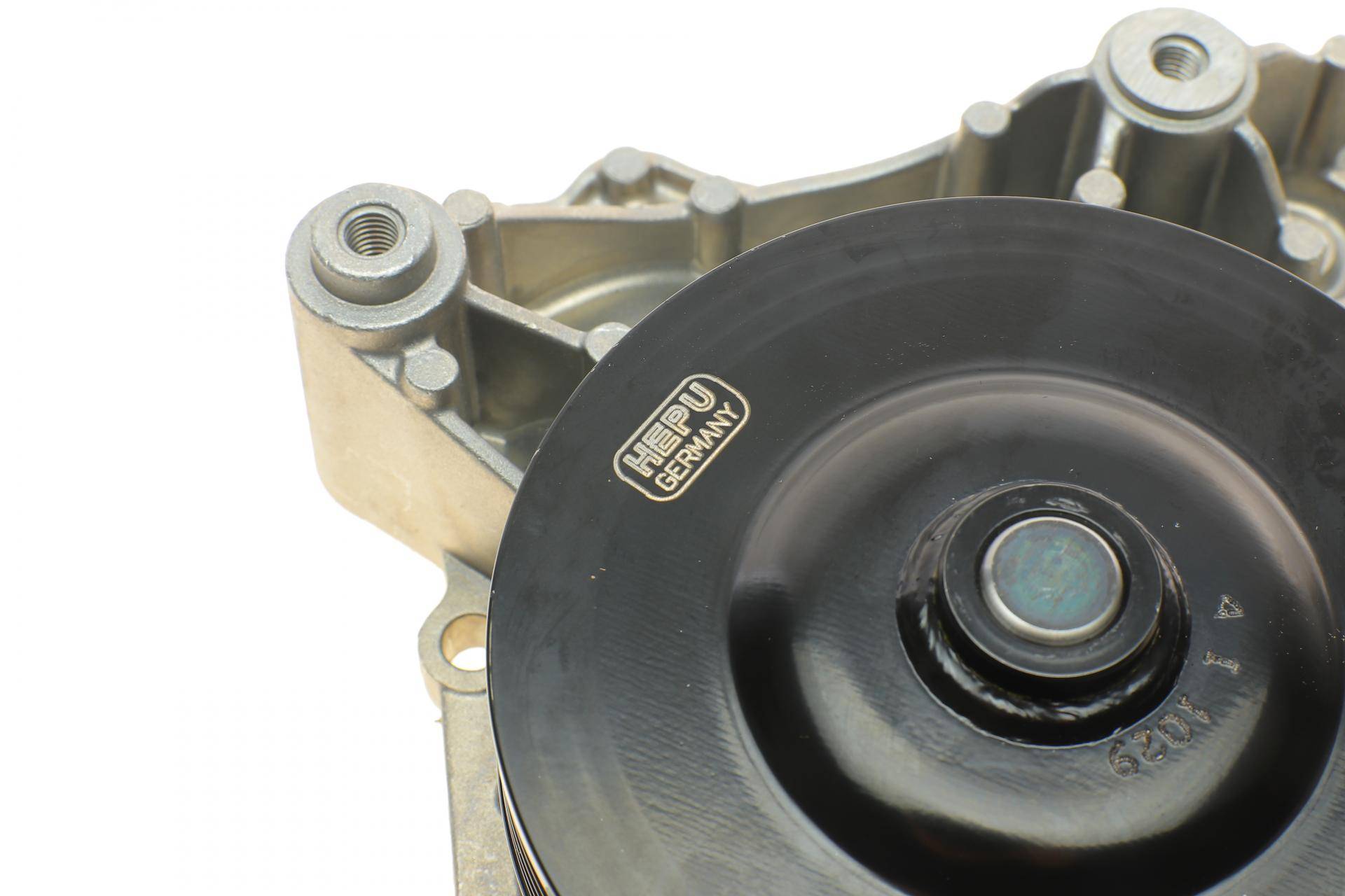 Помпа води MB E-class (W211/W212) 06-