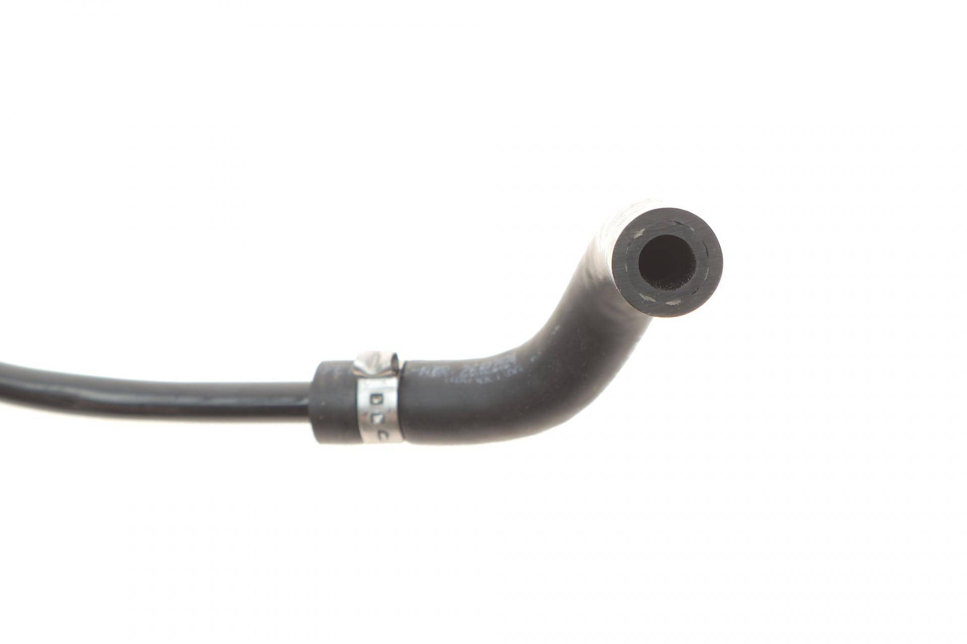 Патрубок системи охолодження Chevrolet Cruze/Orlando/Trax/Opel Astra J/Insignia/Zafira C 08-