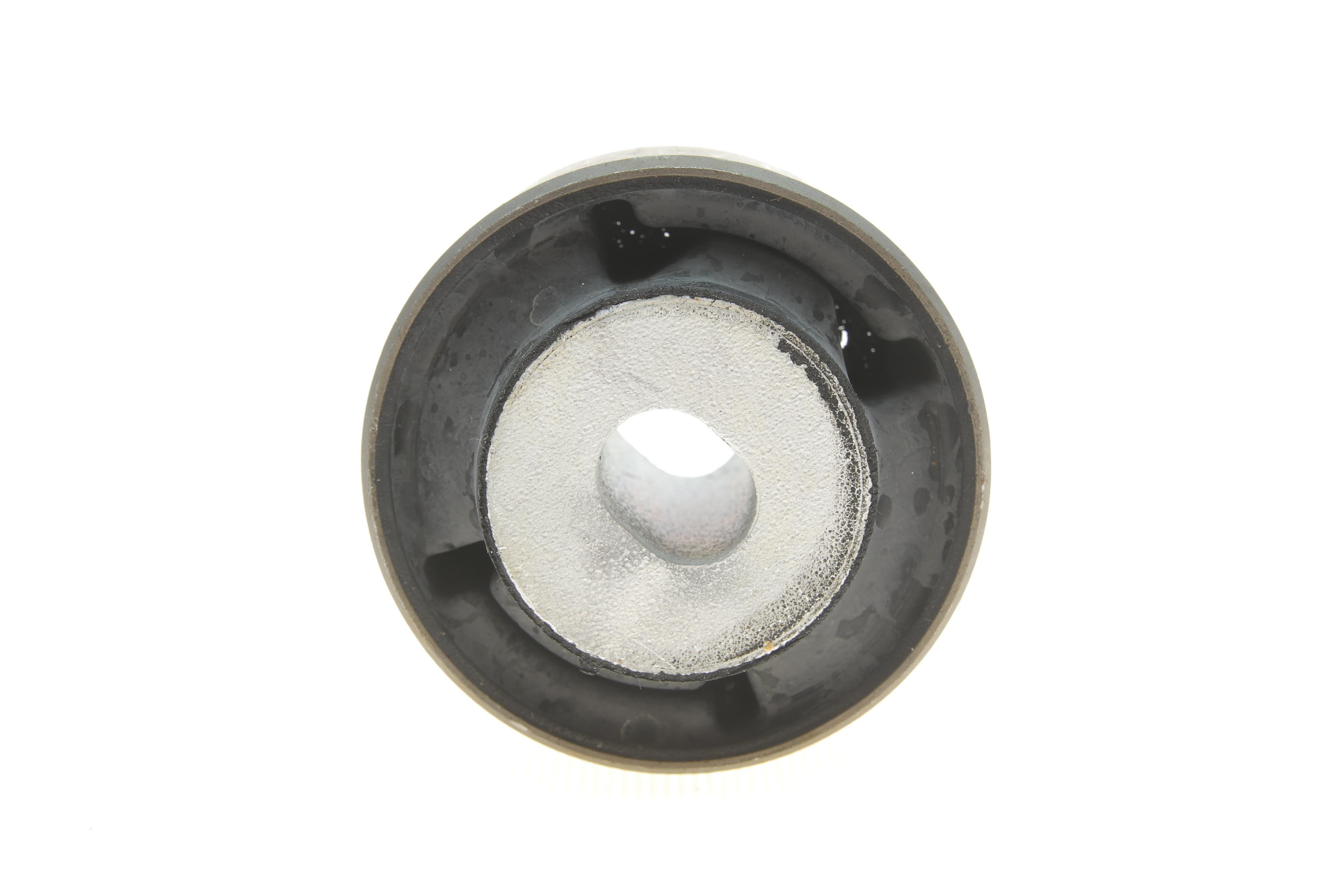 Сайлентблок важеля (переднього/знизу/ззаду) Ford Fiesta 09-