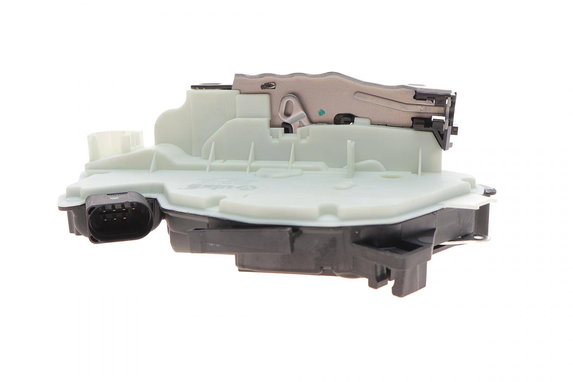 Замок дверей (передніх/L) VW Amarok/Passat/Tiguan 08-