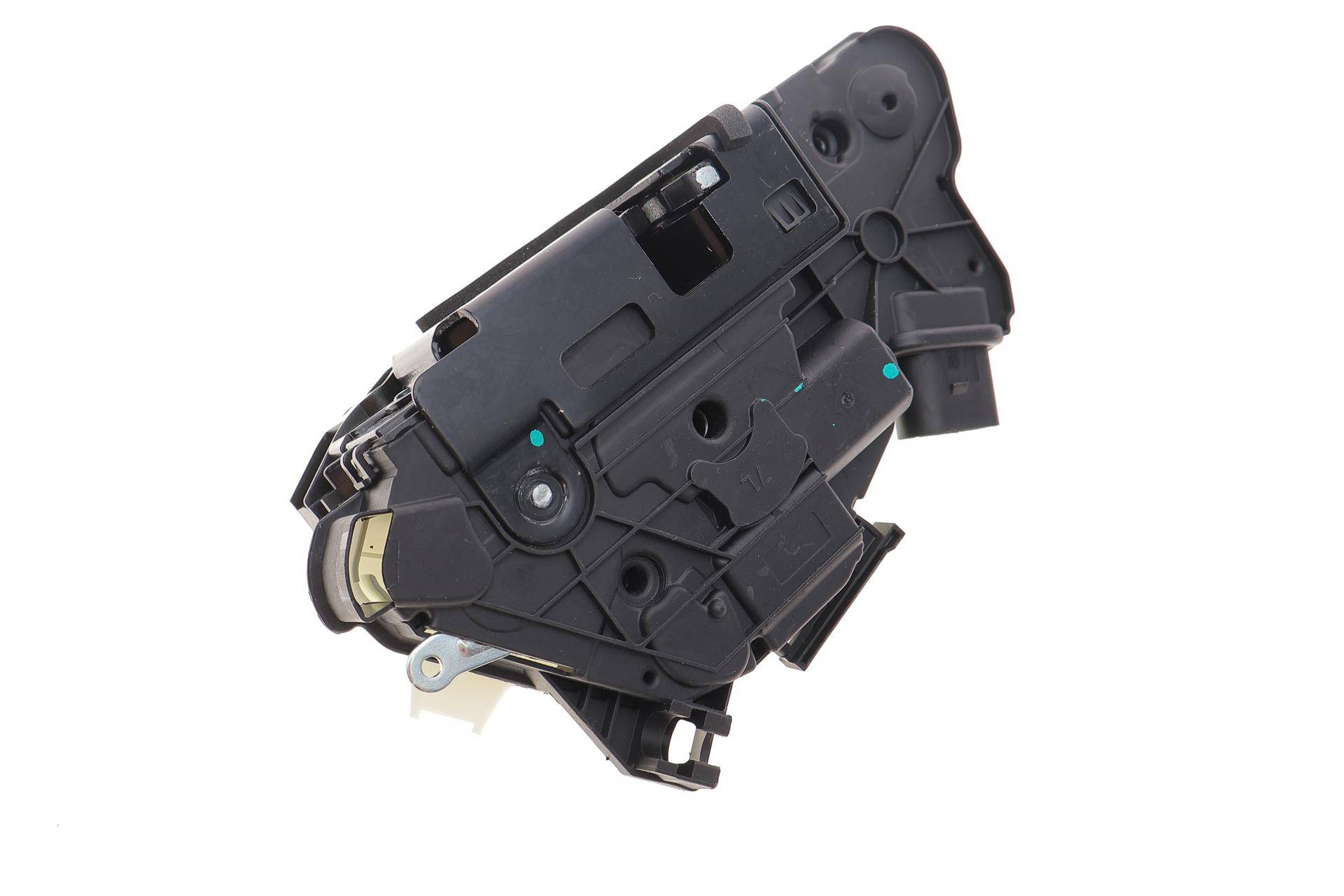 Замок дверей (передніх/L) VW Amarok/Passat/Tiguan 08-