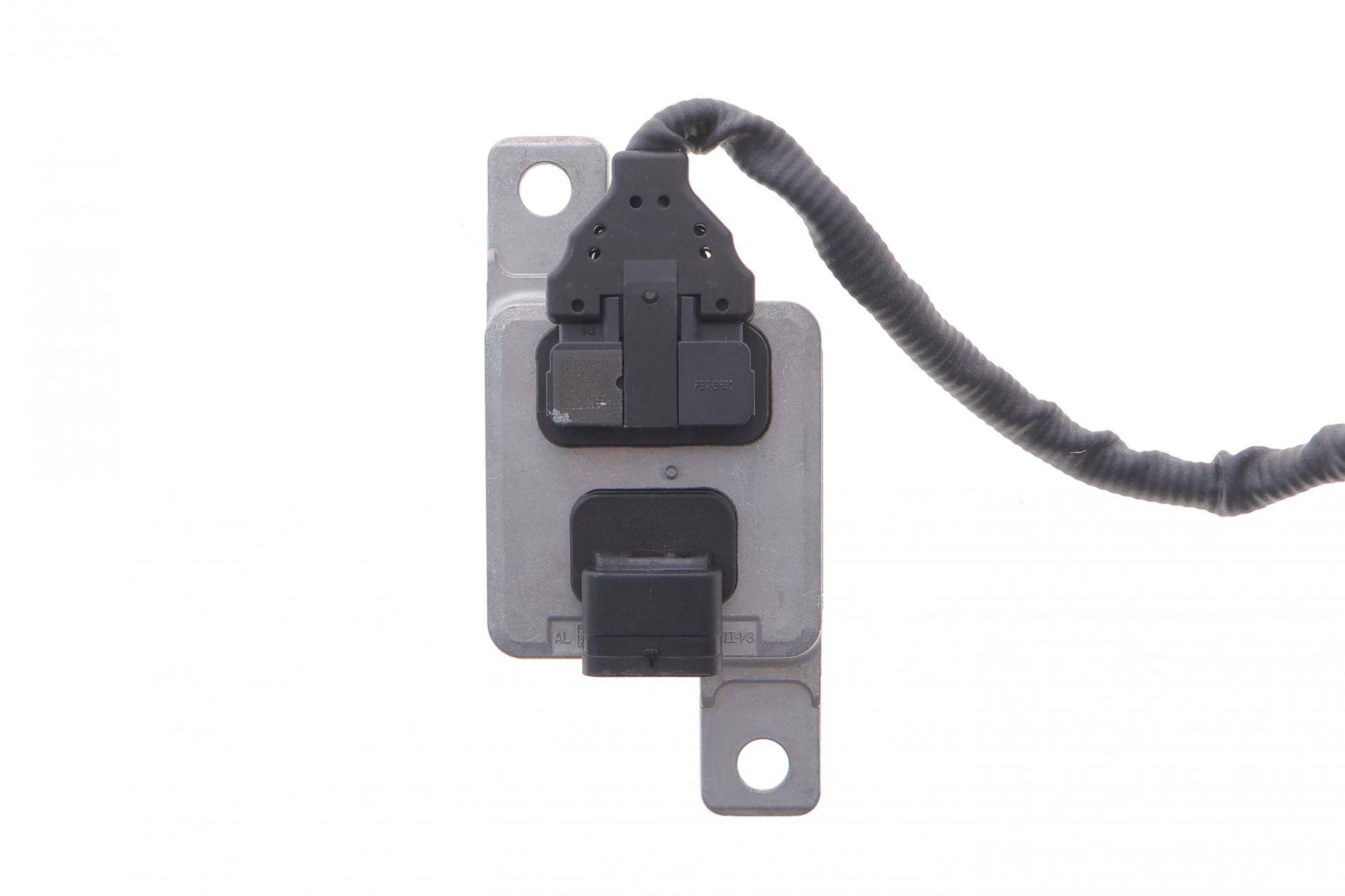 Датчик оксидів азоту (NOx) Audi A4/A6/VW Touareg 3.0 TDI 07-18