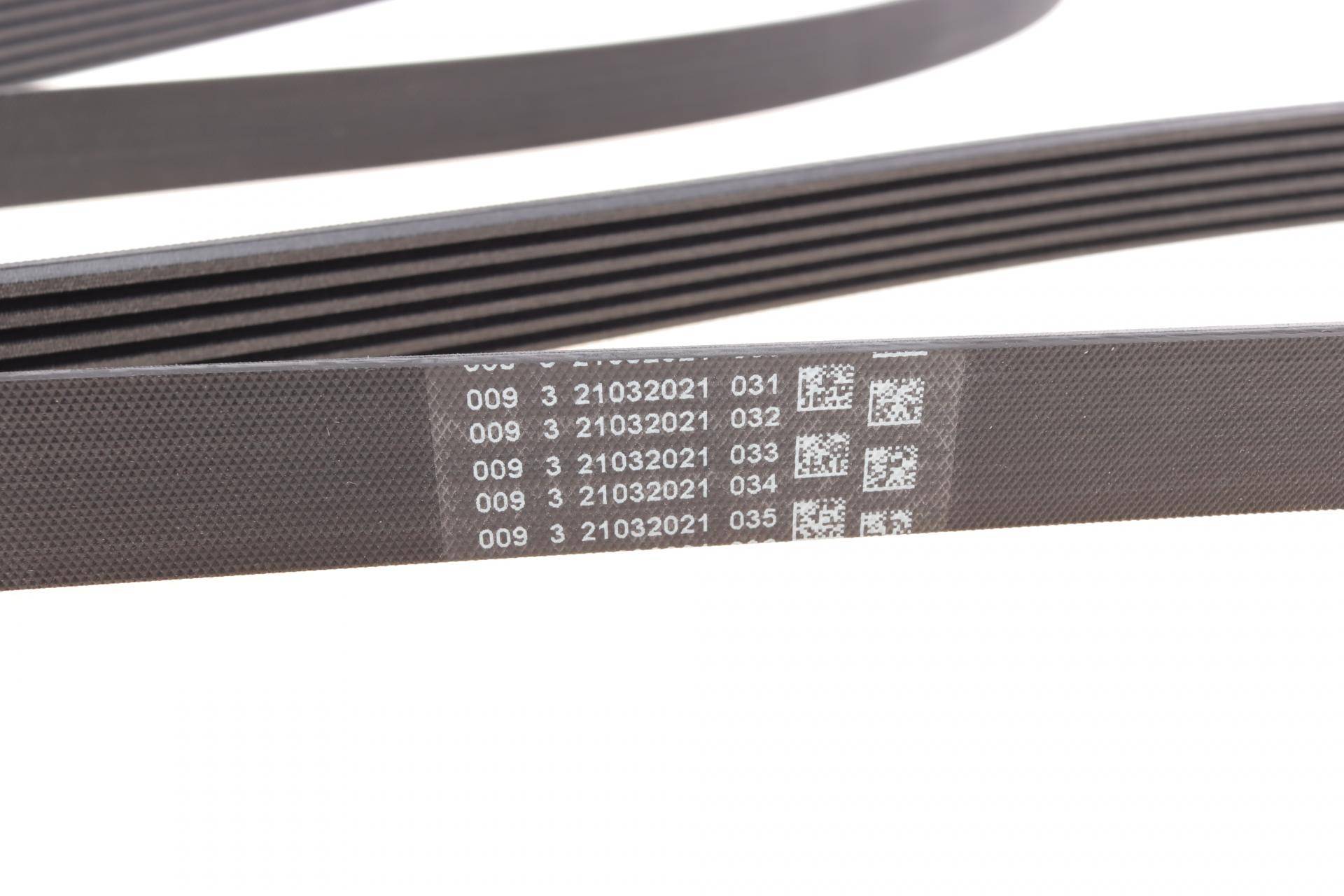 Ремінь генератора MB C-class (W203) 00-02/E-class (W212) 11-15/S-class (W221) 11-13/Sprinter 2.9