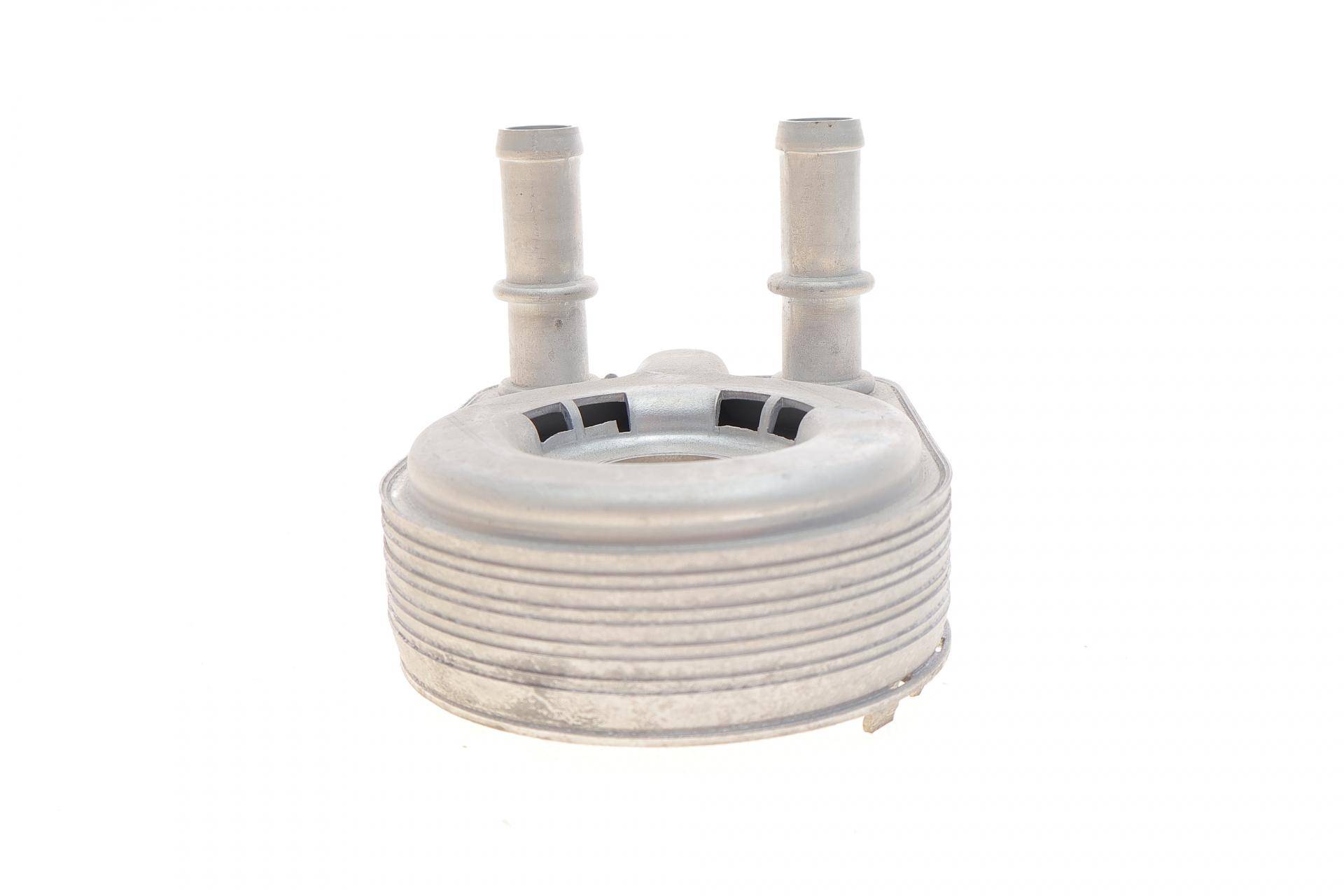 Радіатор масляний Fiat Doblo 1.9D 01- (теплообмінник)