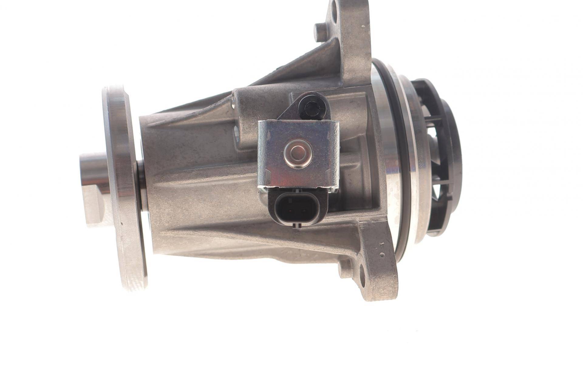 Помпа води Land Rover Discovery 3.0D 4x4 16-/Range Rover 3.0D 4x4 13-