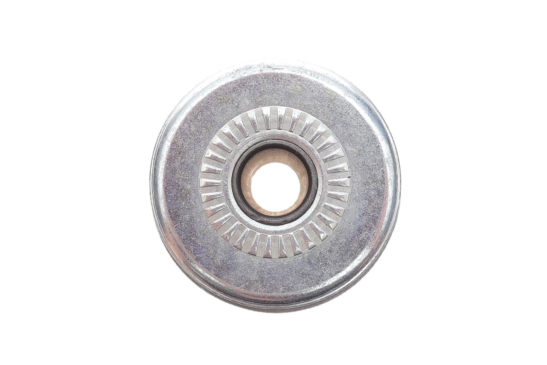 Сайлентблок важеля (переднього/знизу/ззаду) Toyota Land Cruiser 300 02-09