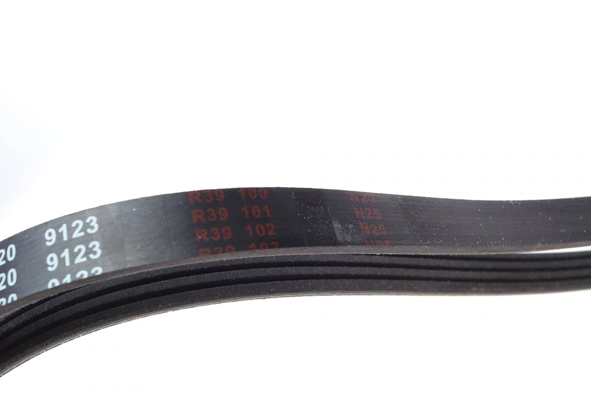 Ремінь генератора Suzuki Grand Vitara 2.5-2.7 98-03/ Honda Accord/Prelude 2.2-2.3 96-03