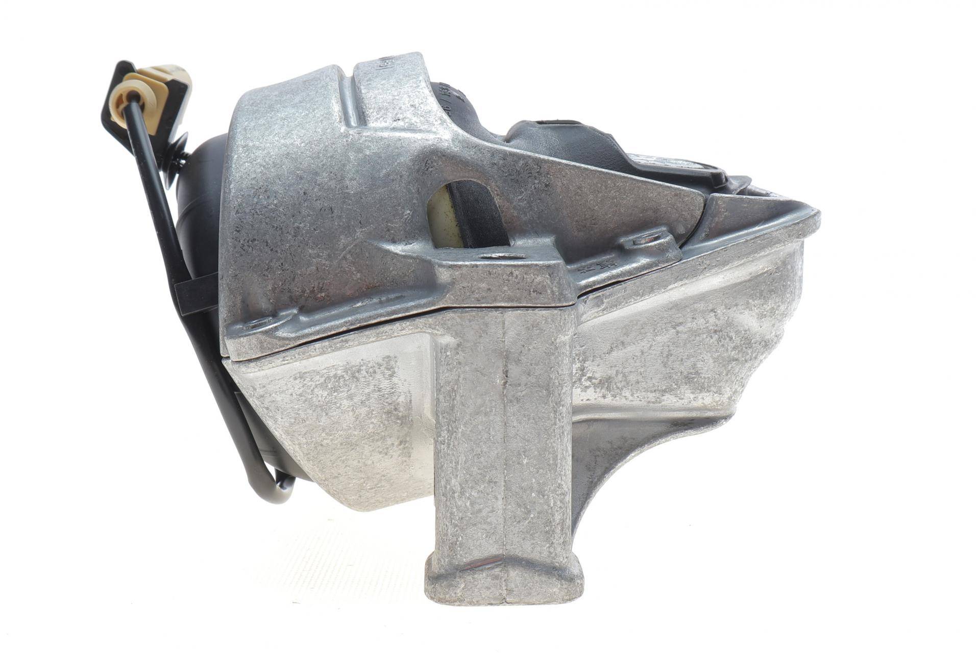 Подушка двигуна (R) Audi A4/A5/Q5 2.0-3.0D 07-17 (з датчиком)