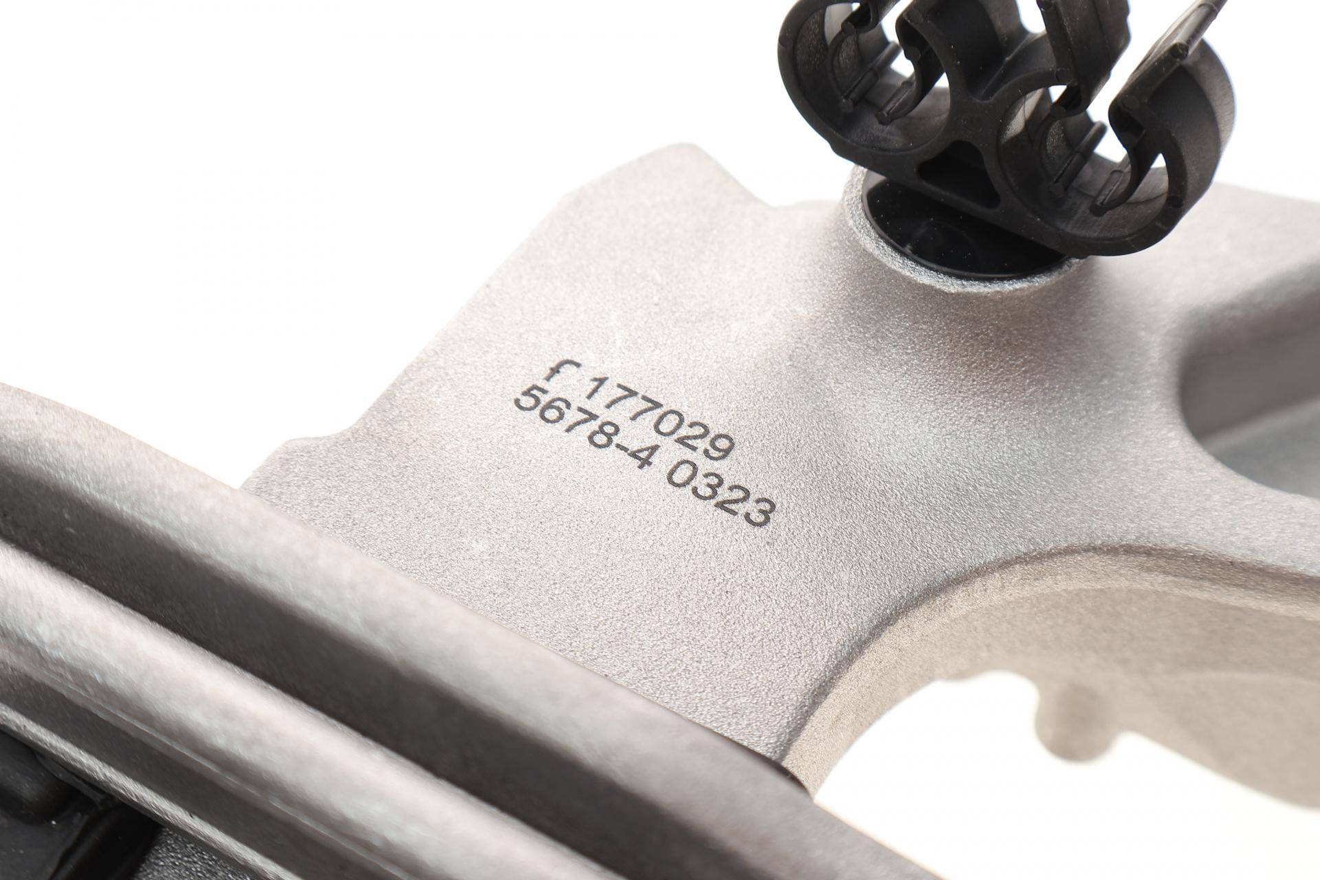 Подушка двигуна (R) Renault Megane IV/Scenic IV/Espace V 1.6dCi 15-