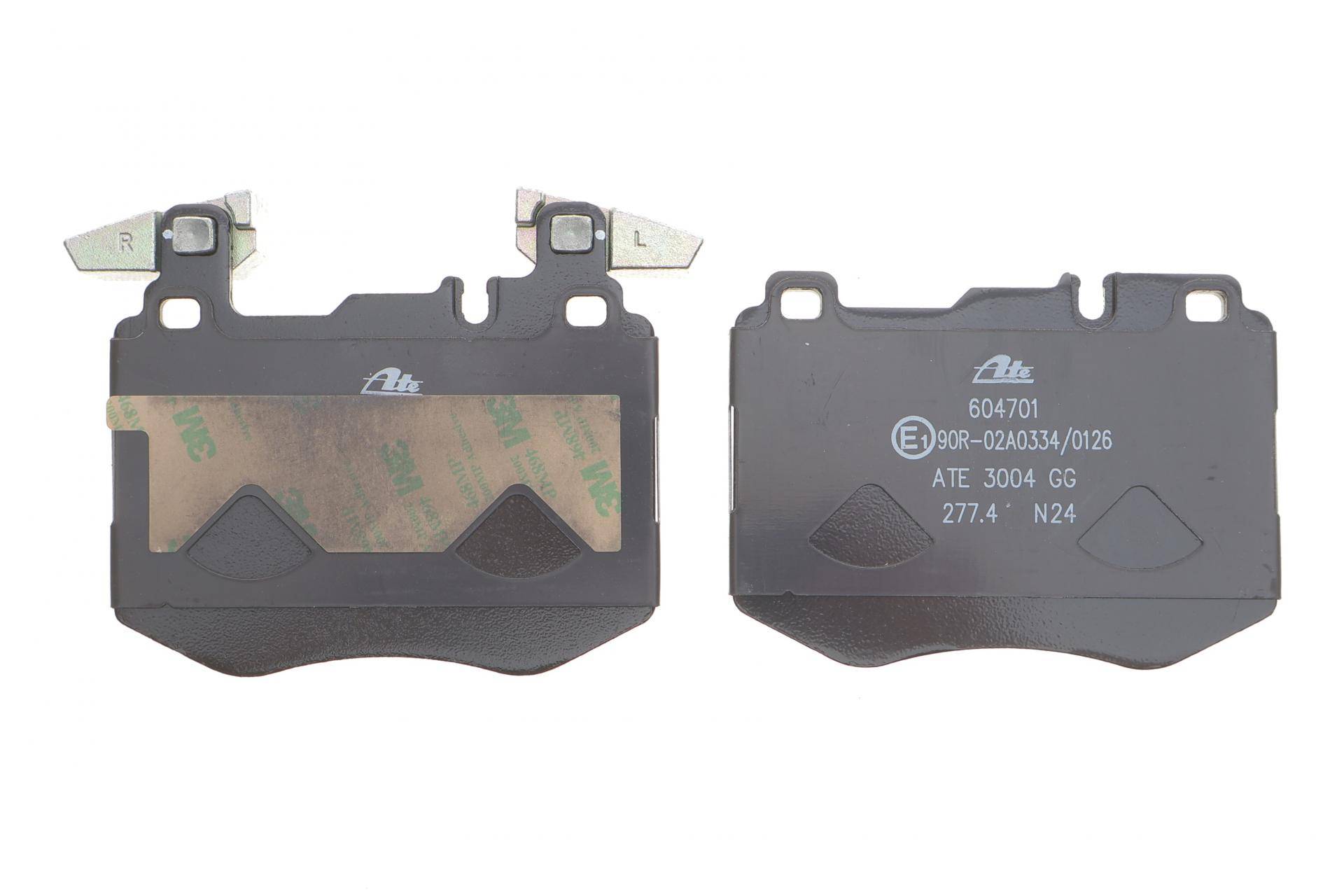 Колодки гальмівні (передні) MB GLC-class (X253) 15-