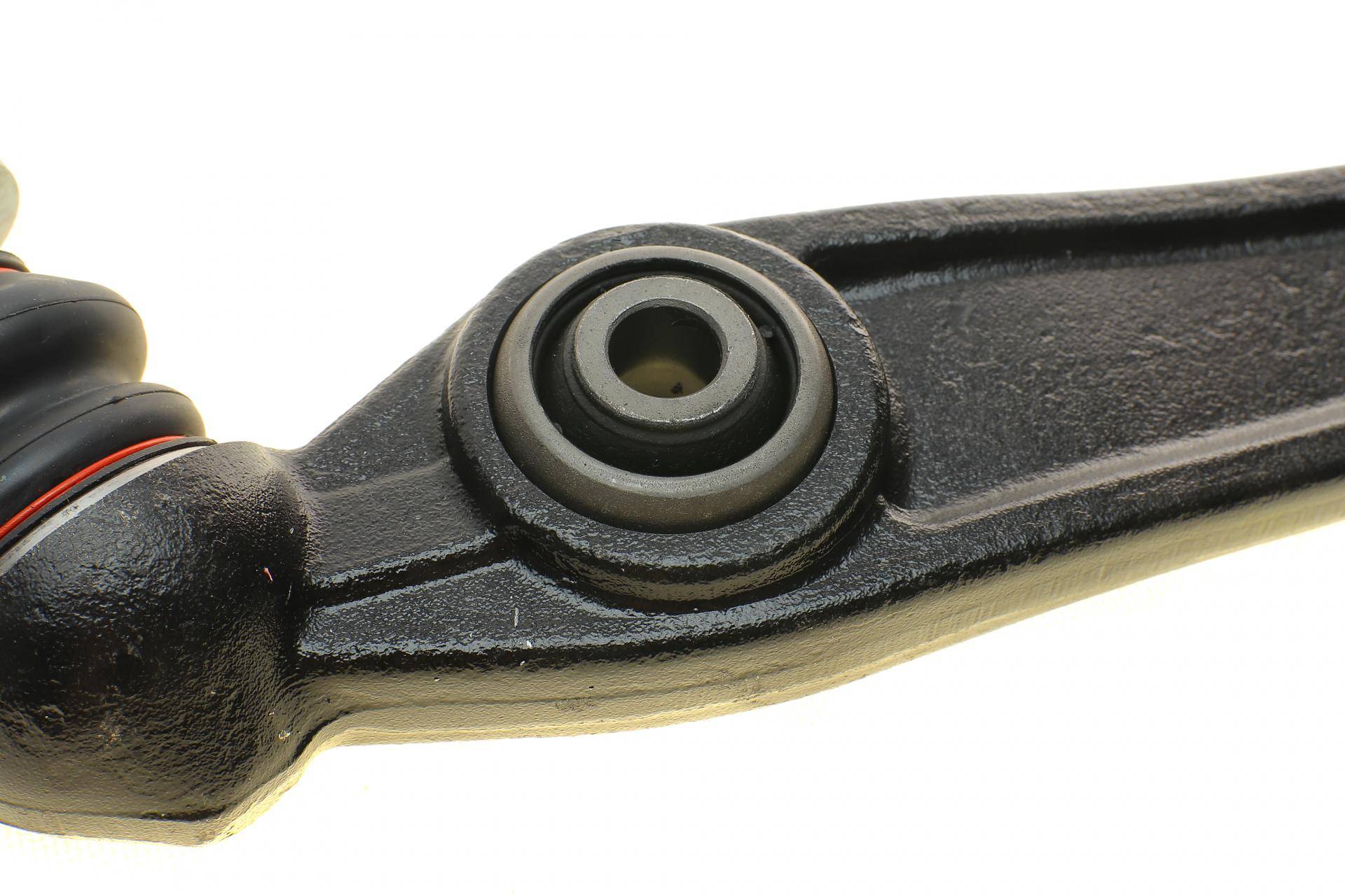 Важіль підвіски (передній/знизу) (L) BMW X5 (F15)/X6 (F16) 13-18