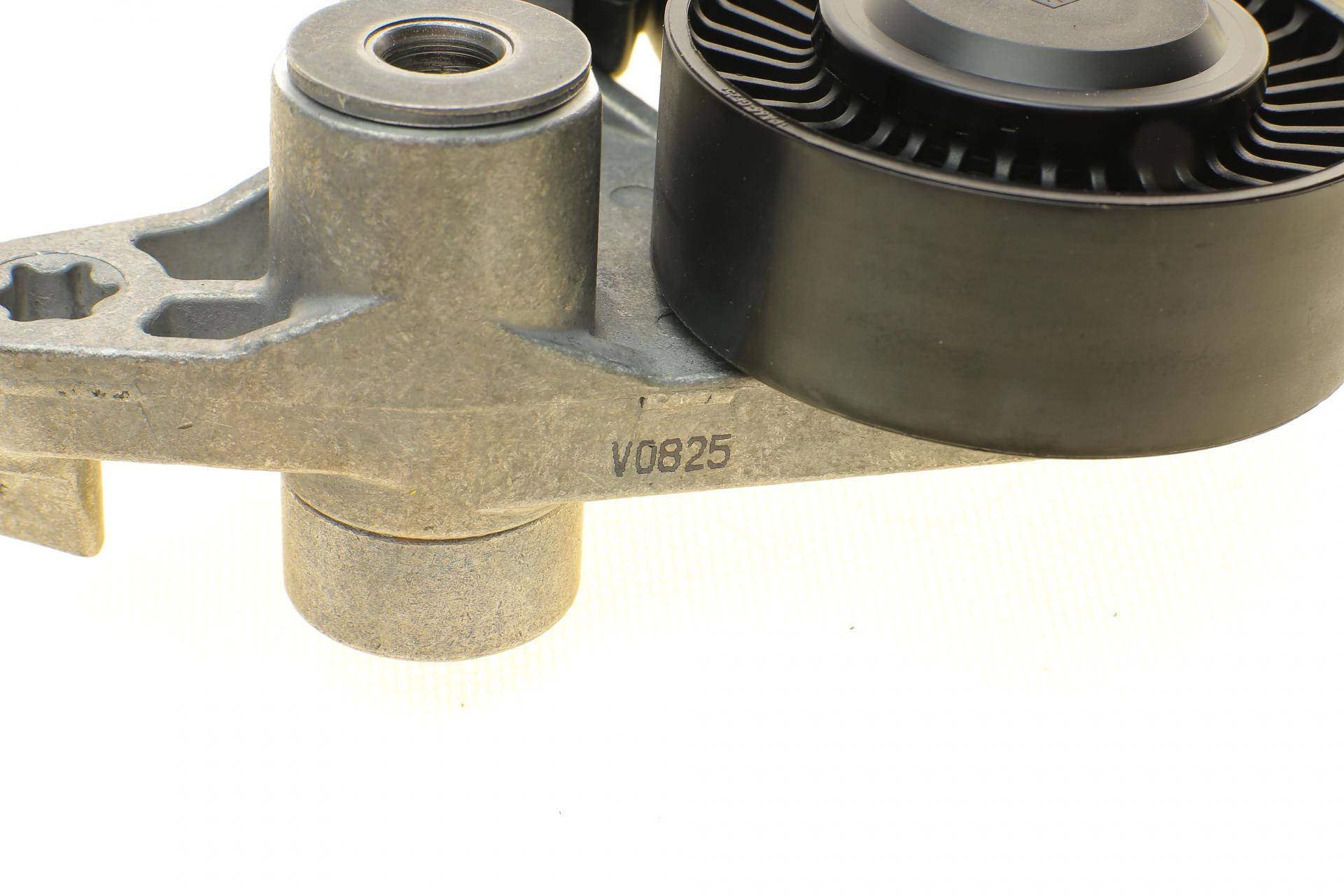 Натяжник ременя генератора Audi A4/A6/A8/Q7 2.7/3.0 TDI 03-15 (75x26)