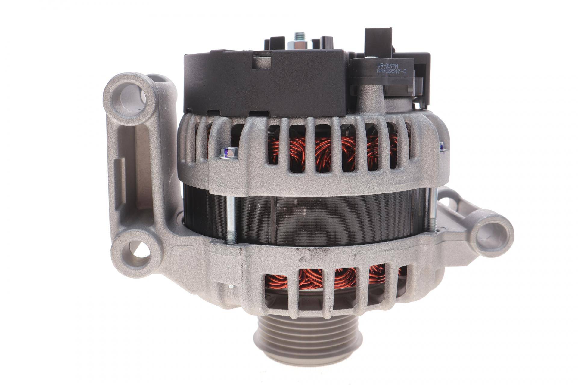 Генератор Citroen Jumper/Ford Transit/Peugeot Boxer 2.2HDi 11- (12V/150A)