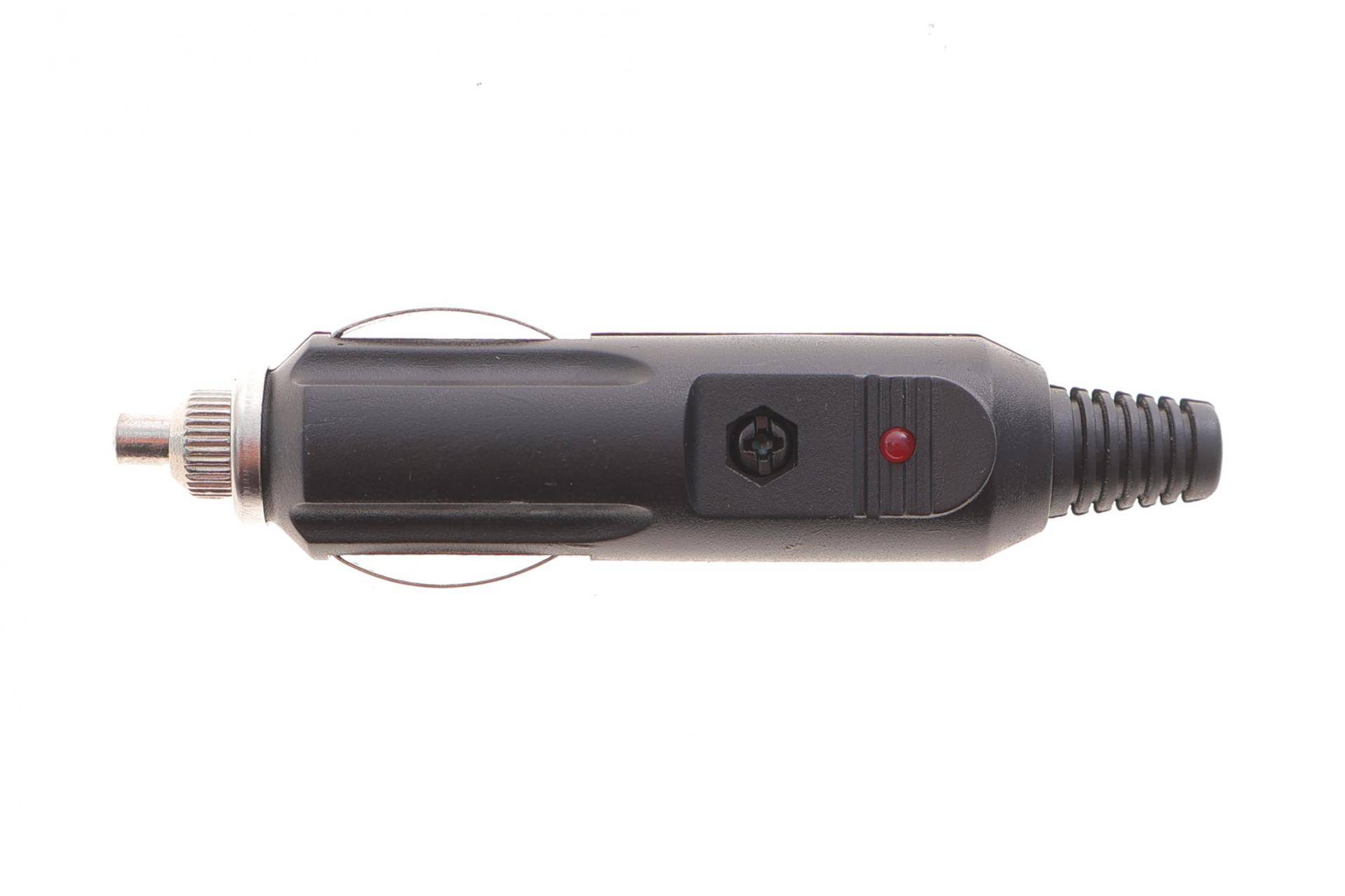 Штекер в прикурювач універсальний