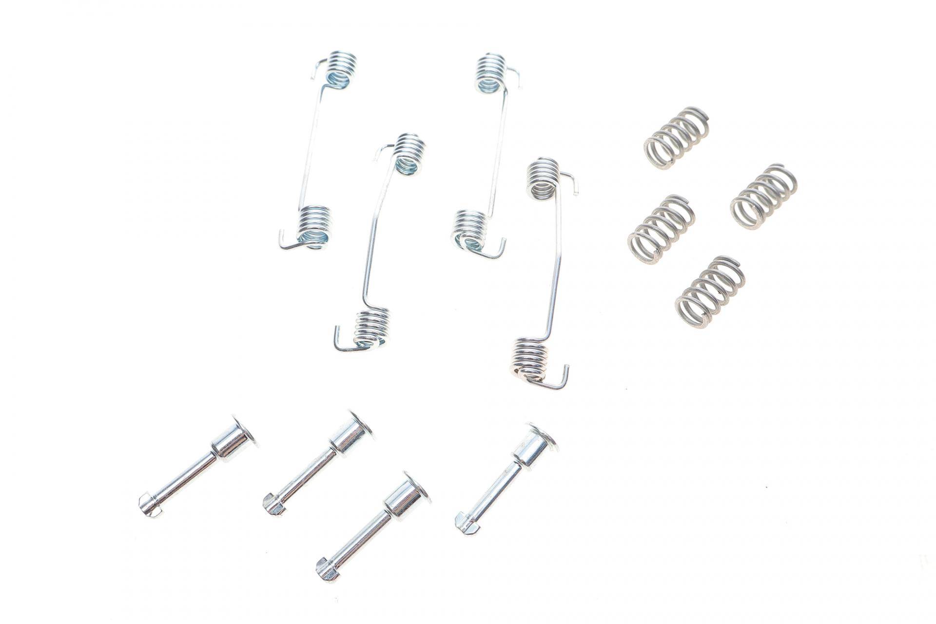 Комплект пружинок колодок ручника BMW 3 (E21/E30) 78-94