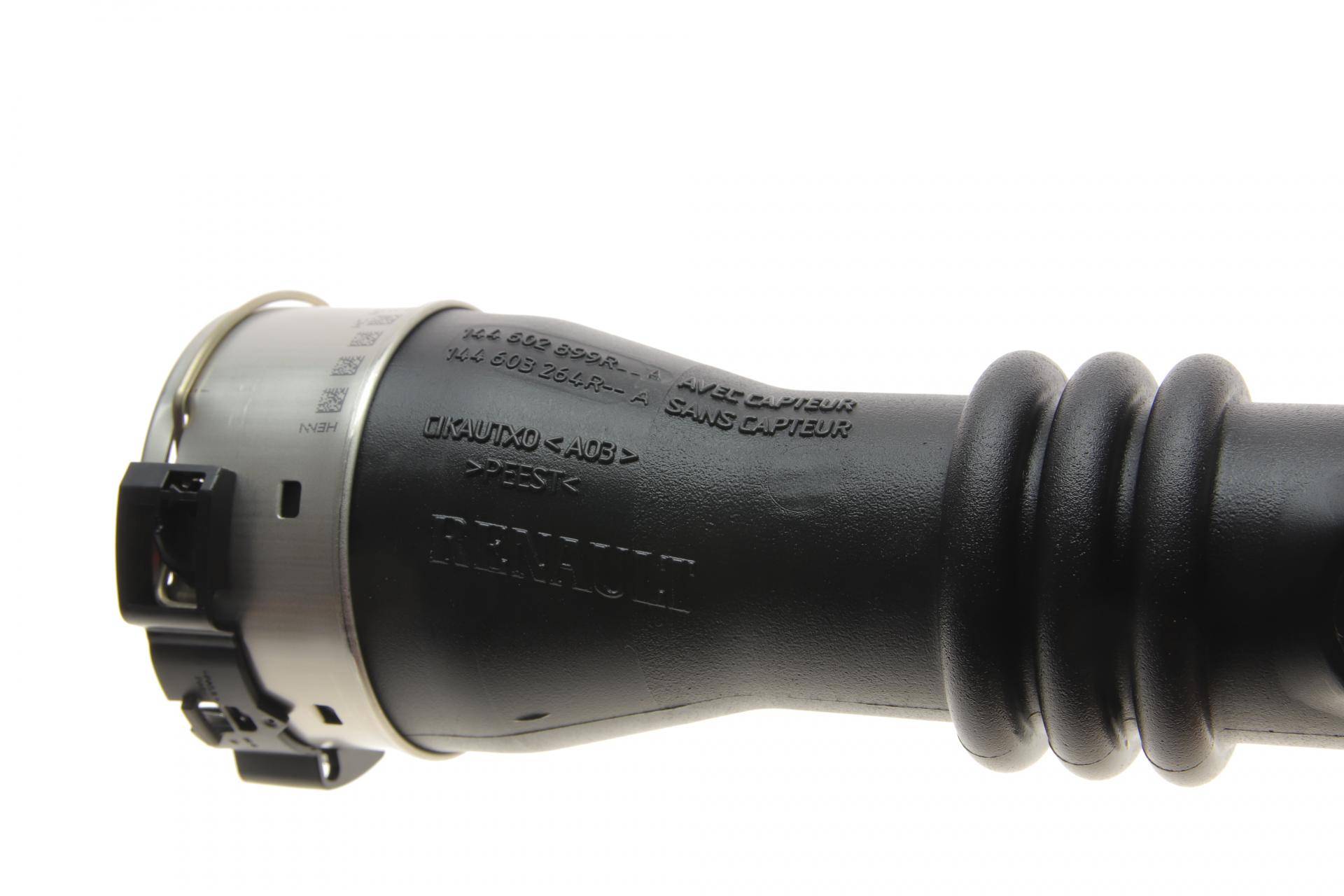 Патрубок інтеркулера Renault Megane IIII/Scenic III 1.6DCI 09-