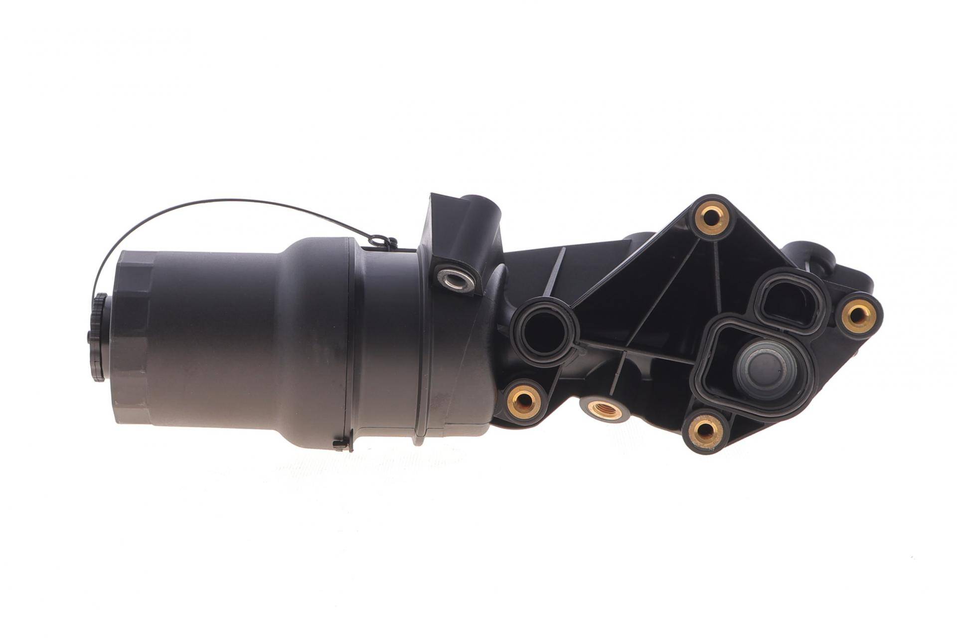 Корпус фільтра масляного Audi Q3/VW Passat 2.5 06-