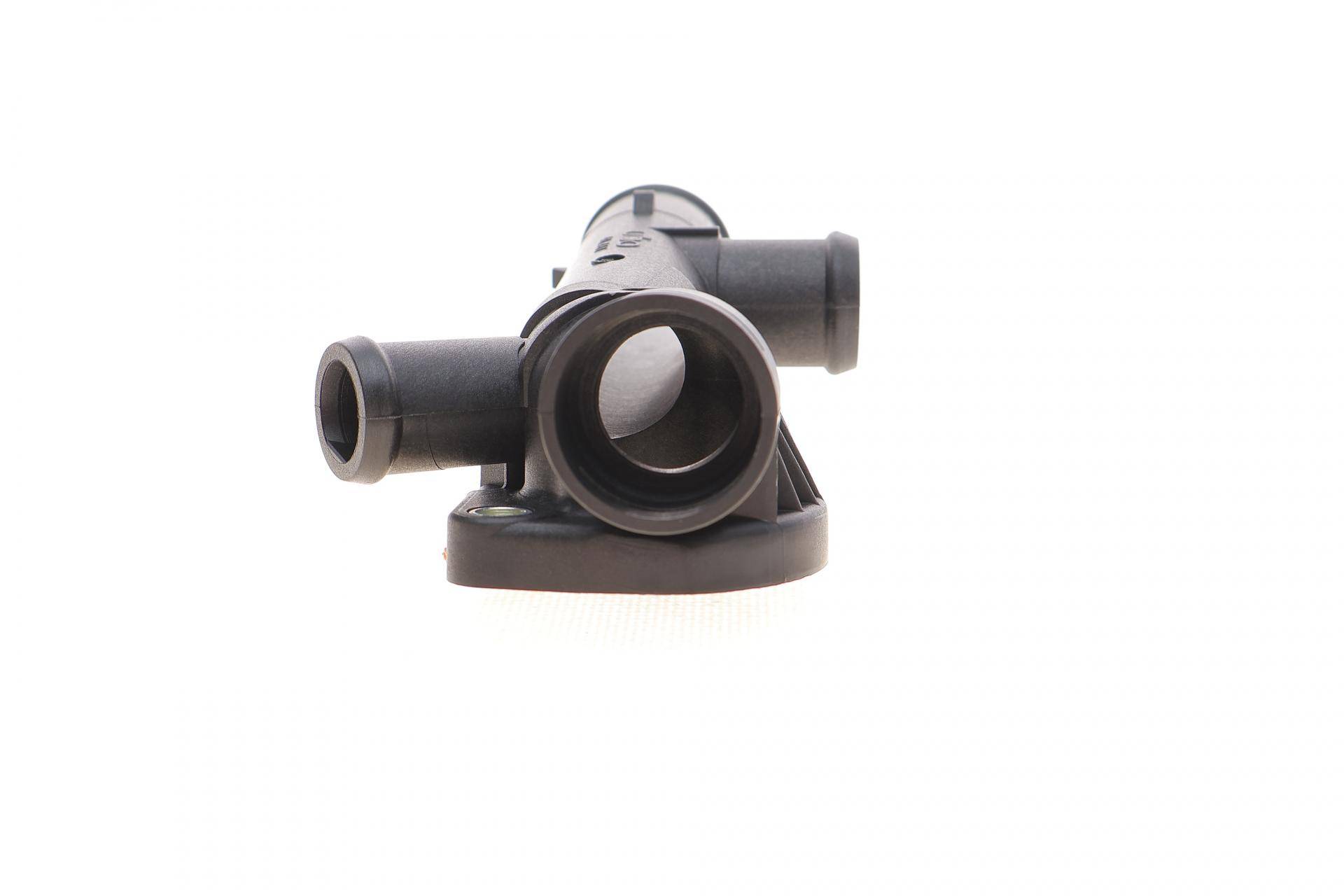 Фланець системи охолодження VW T5 2.0TDI 09-16