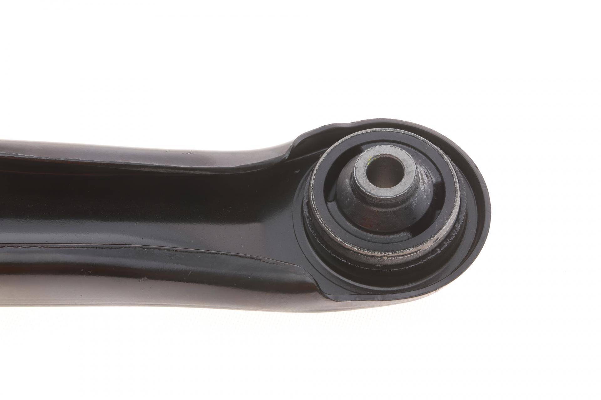 Важіль підвіски (передній/знизу) (L) Mitsubishi Colt 04-12/ Smart Forfour 04-06