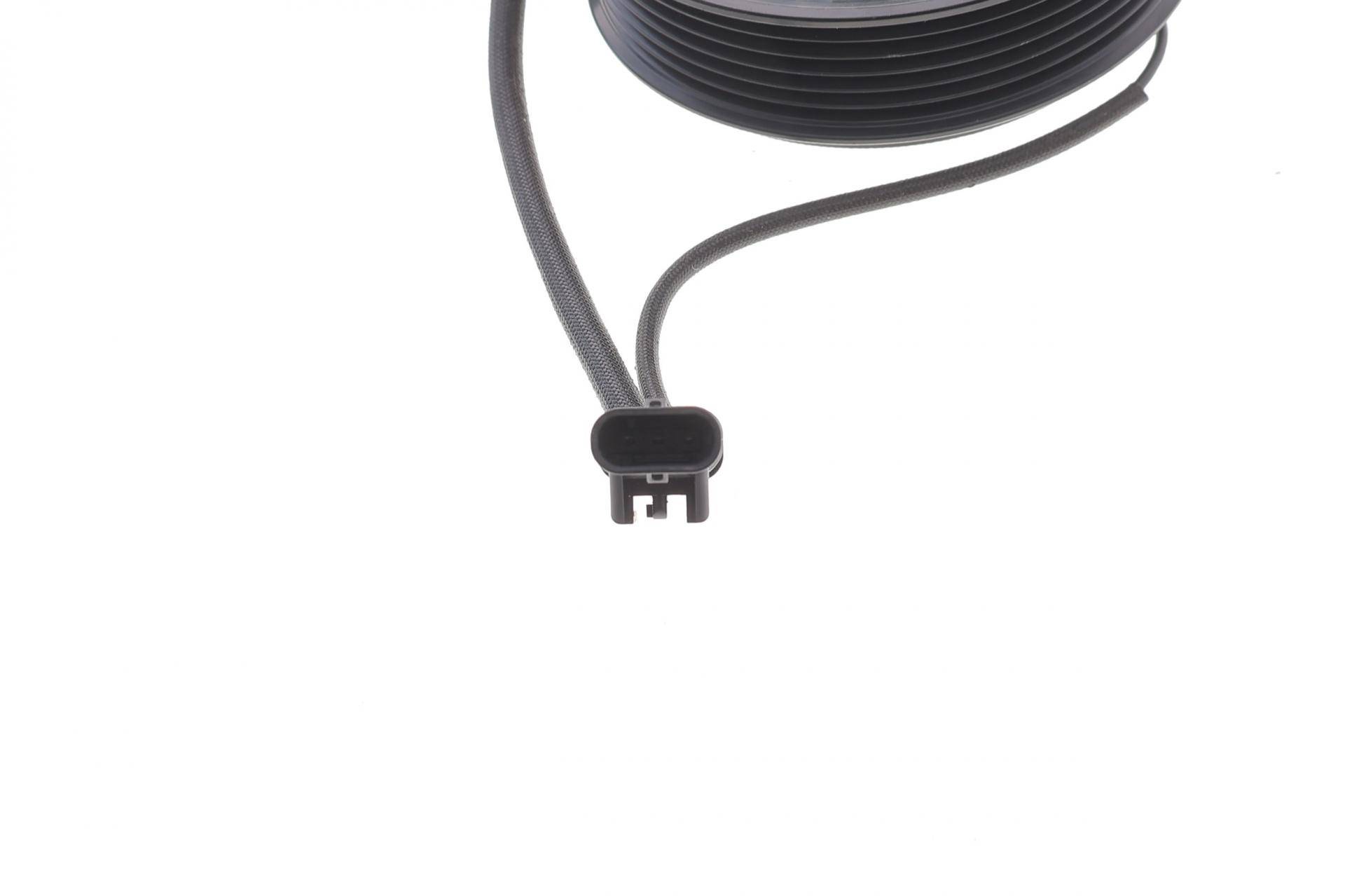 Шків компресора кондиціонера Audi A4/A5/A6/Q7/VW Touareg 3.0 TDI 15-