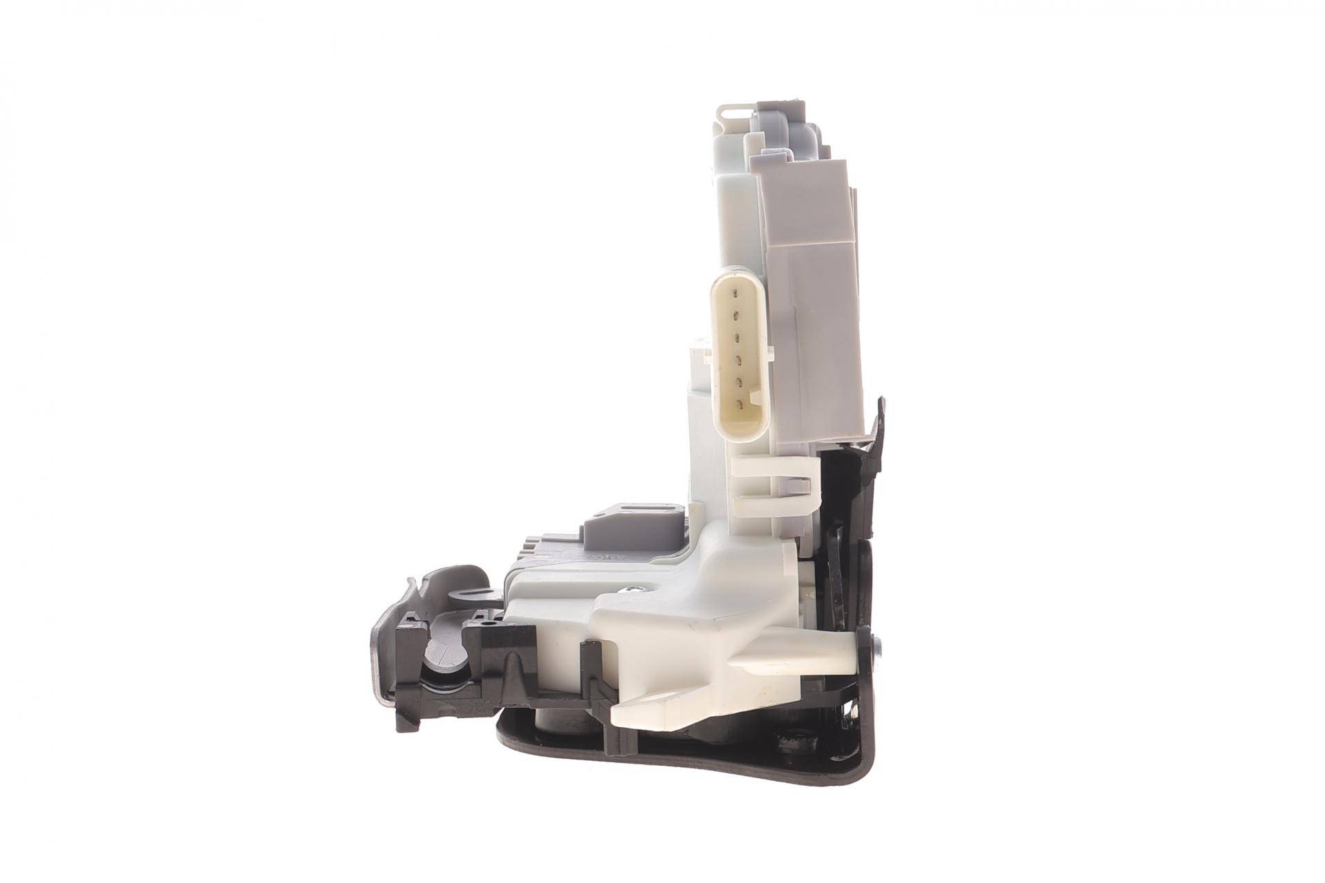 Замок дверей (передніх/R) Audi A4/A5/Q2/Q5 15-