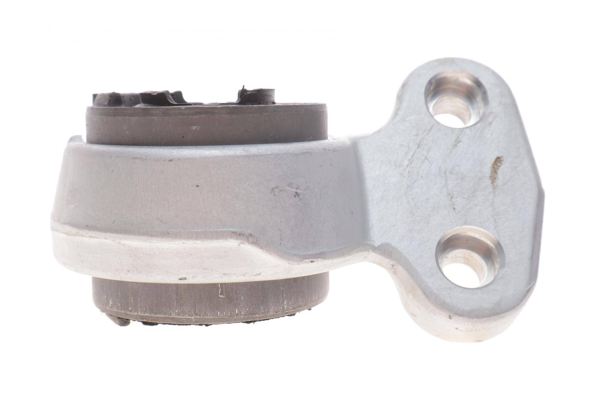 Сайлентблок важеля (переднього/знизу) BMW 3 (E46) 98-05 (з кроншейном) (к-кт)