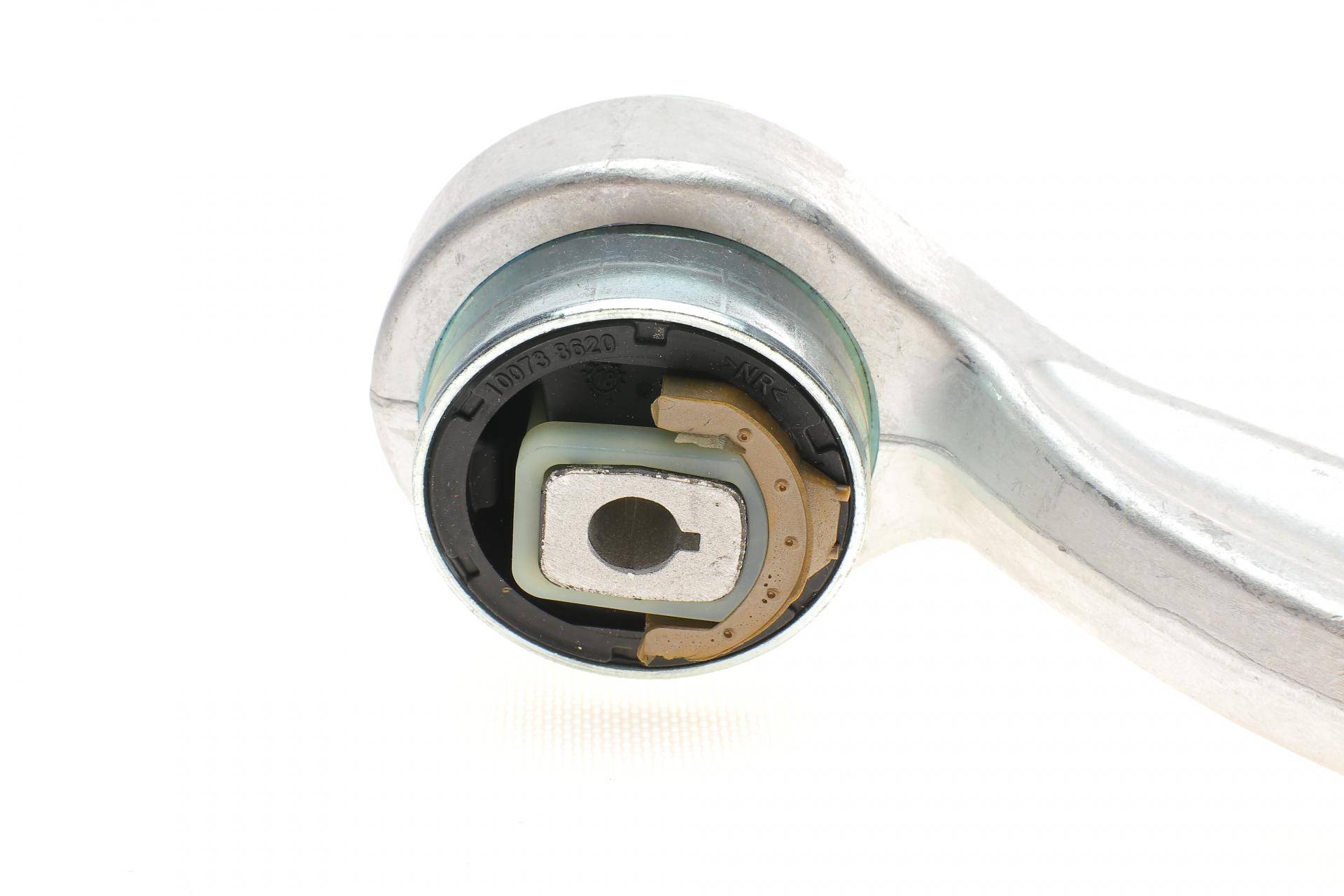 Важіль підвіски (передній/знизу/ззаду) (L) Audi A4/A6/A8/VW Passat 96-05