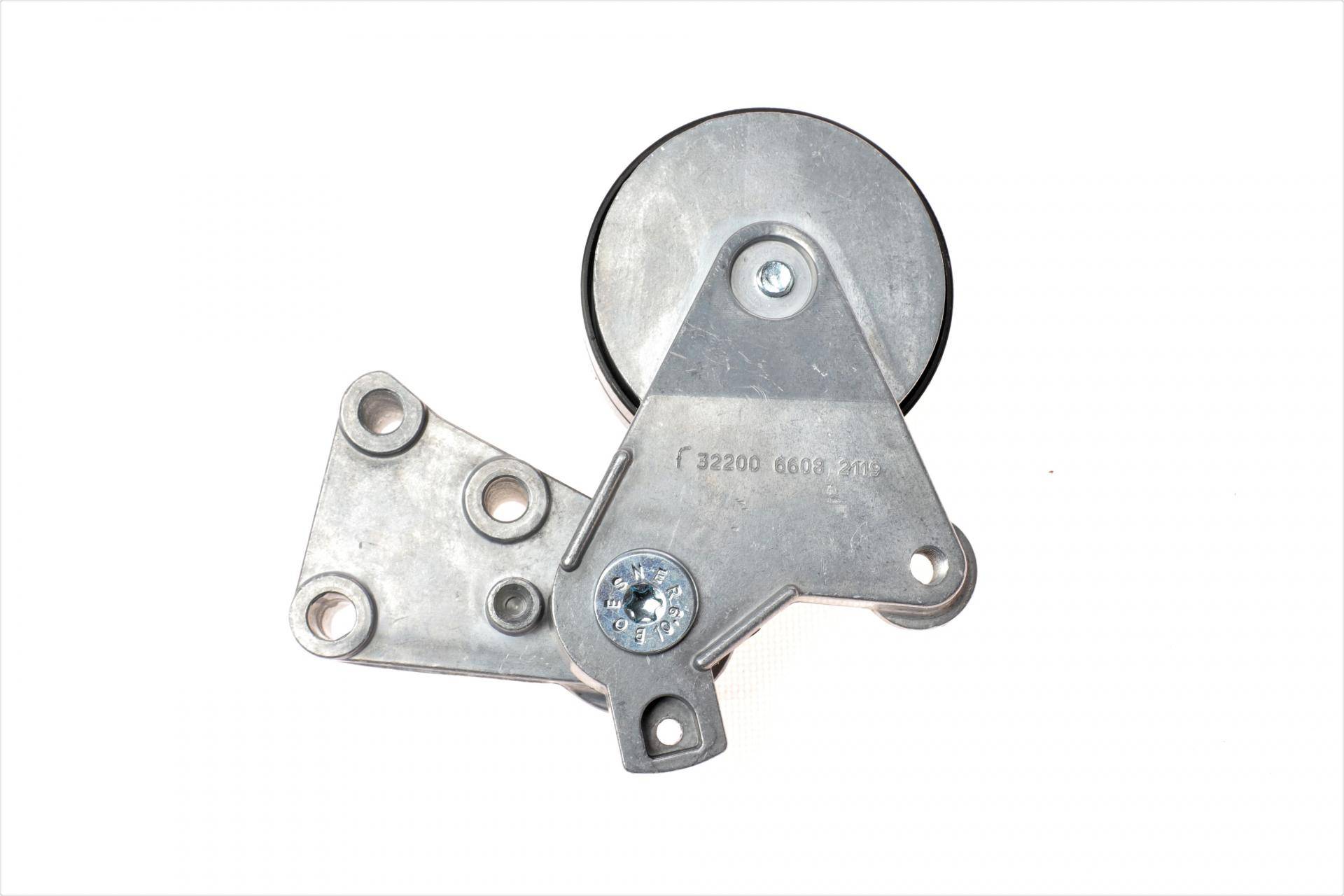 Натяжник ременя генератора Audi A6 2.5D 94-97