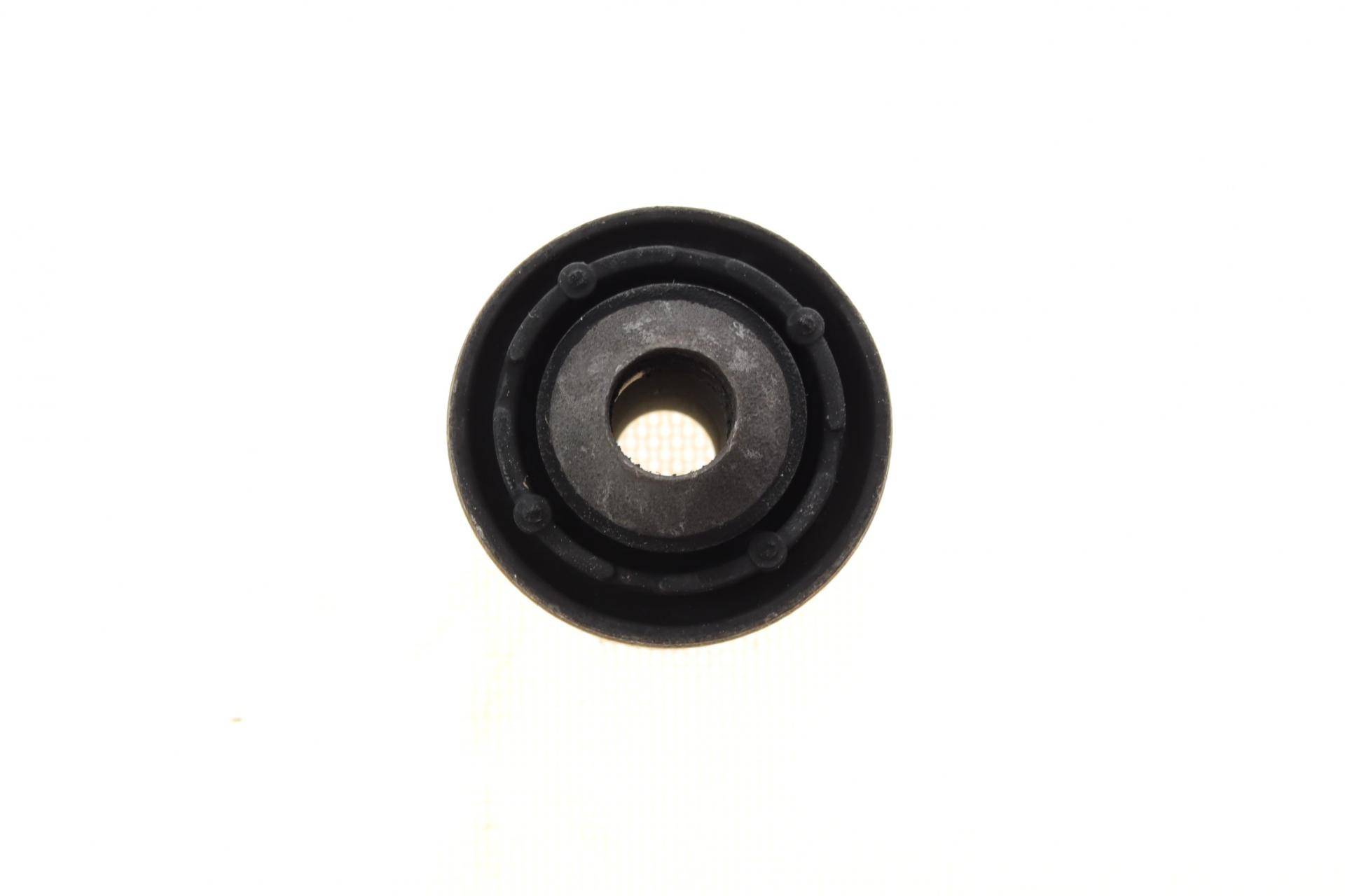 Сайлентблок важеля (заднього/зверху/ззовні) BMW 3 (E90-E93) 05- M47/N43/N45/N47