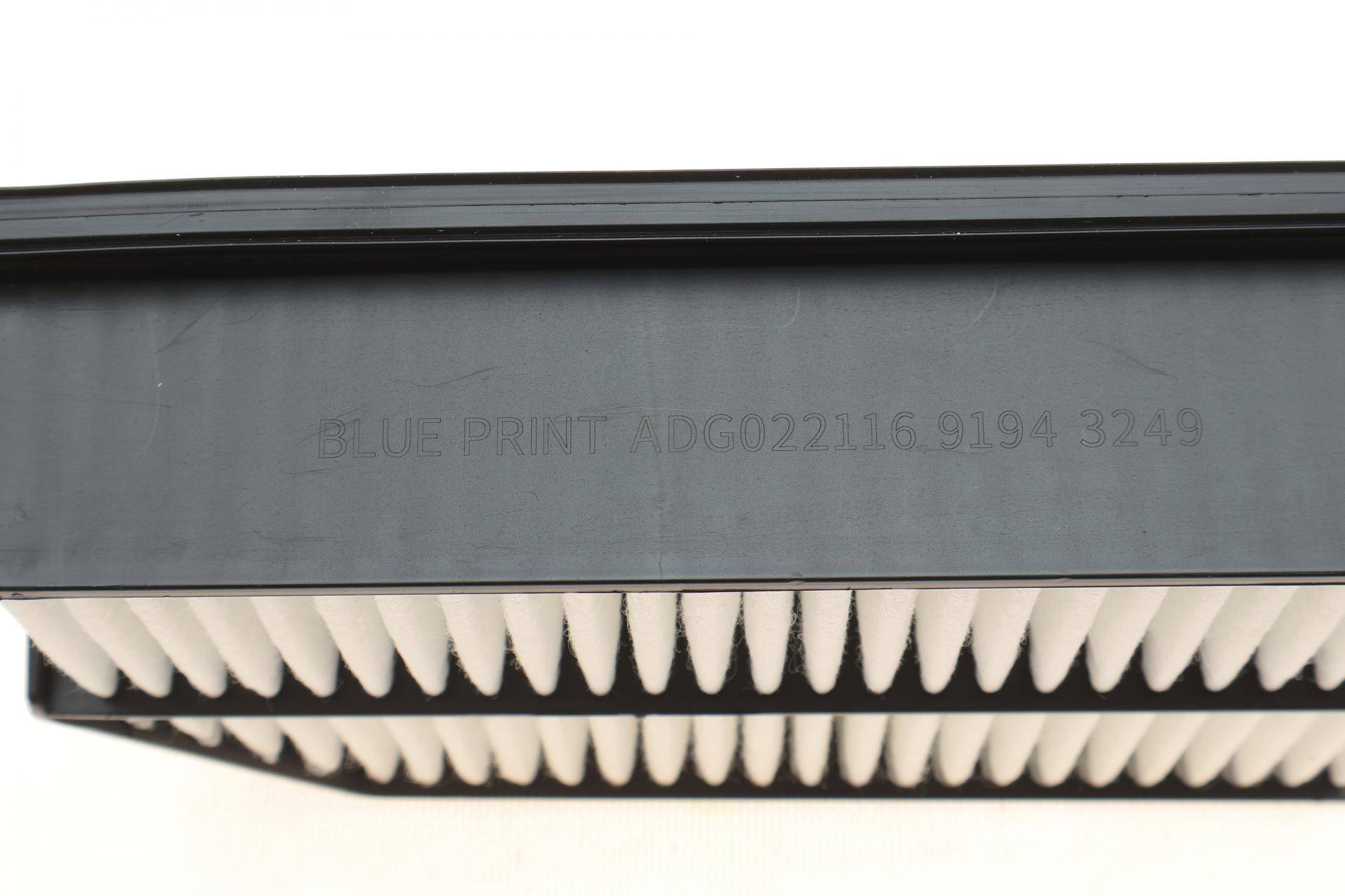 Фільтр повітряний Hyundai Tucson 2.0/2.4 09-/Kia Sportage 1.6-2.0 10-