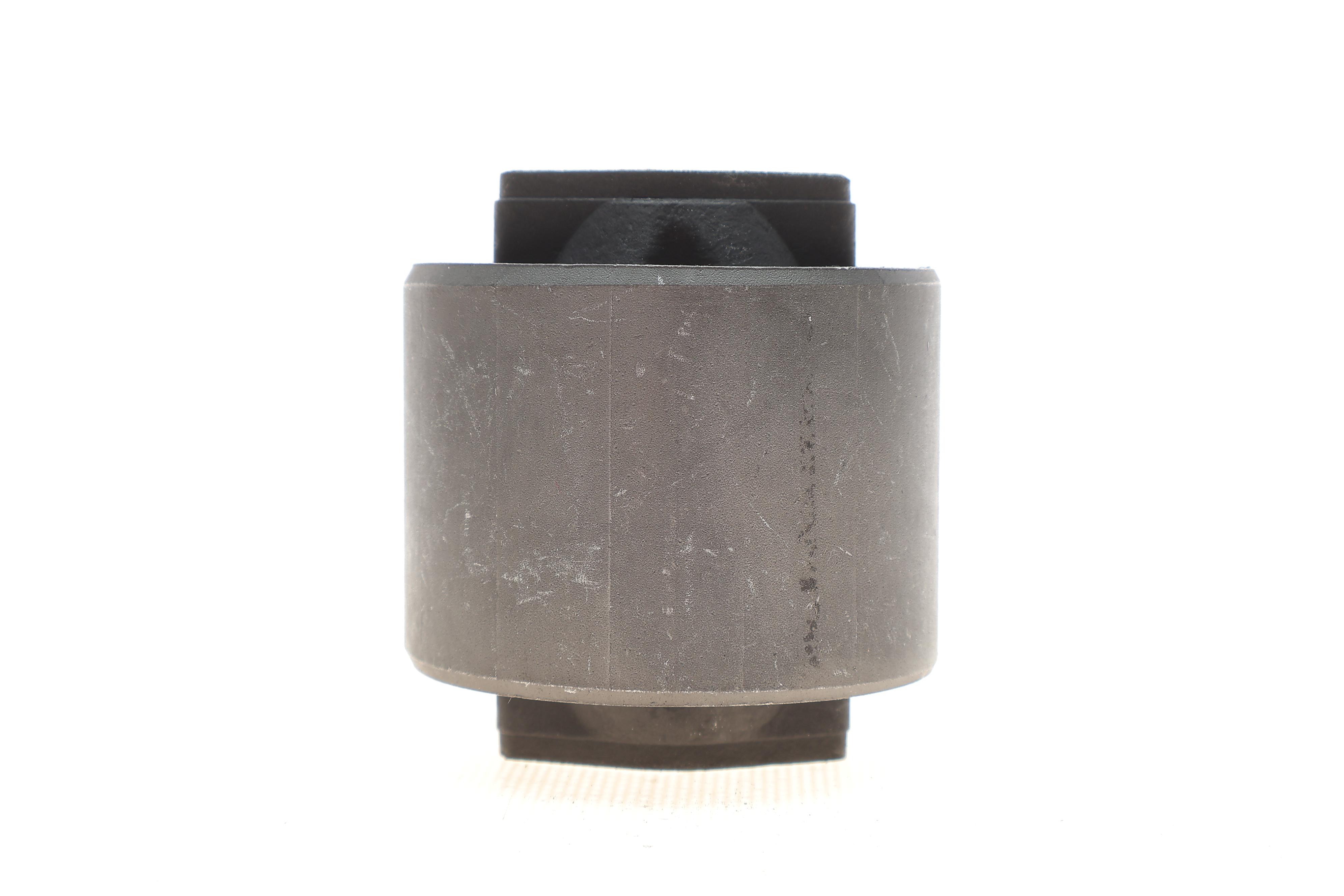 Сайлентблок важеля (переднього/ззаду/всередині) Chevrolet Trax/Opel Mokka 12-