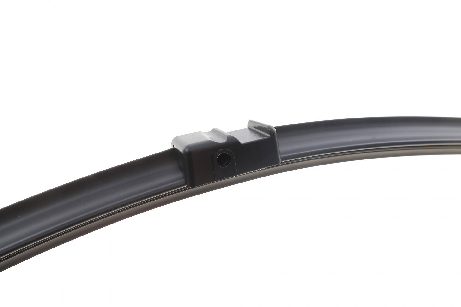 Щітки склоочисника (600/475mm) VW Caddy/Golf 04-15/Audi A3/Skoda 04-13