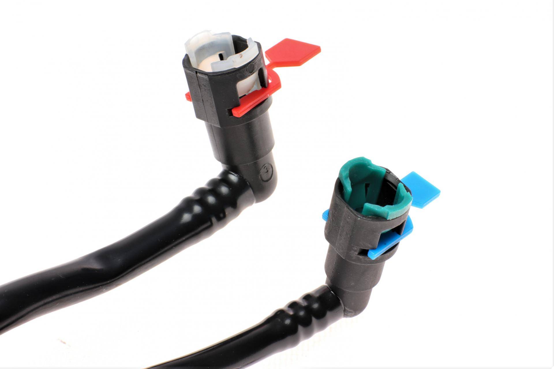 Фільтр паливний Chrysler Voyager/ Grand Voyager 2.0-3.8 95-01