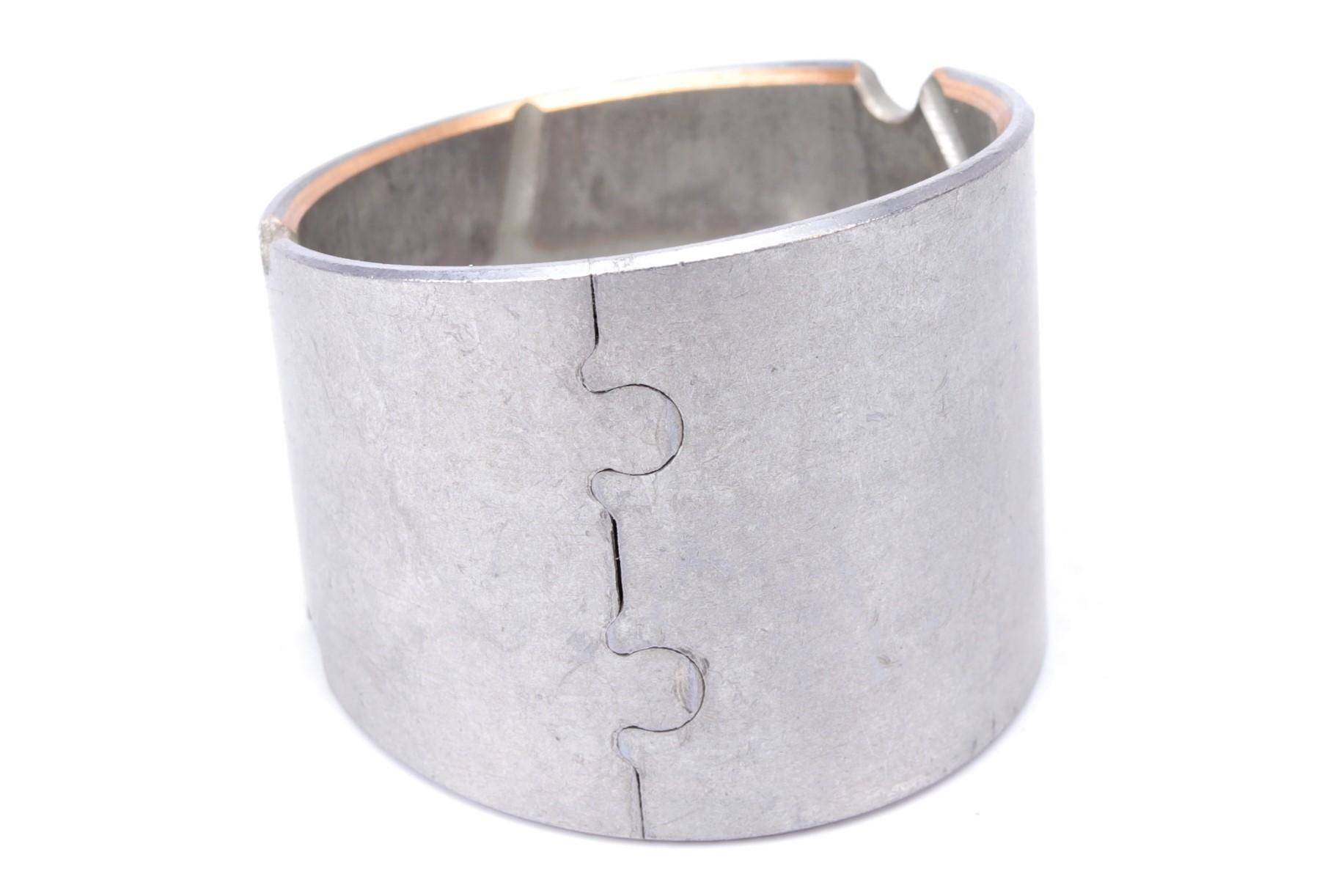 Втулка шатуна Ford Transit 2.4DI V184 (OE Ford )