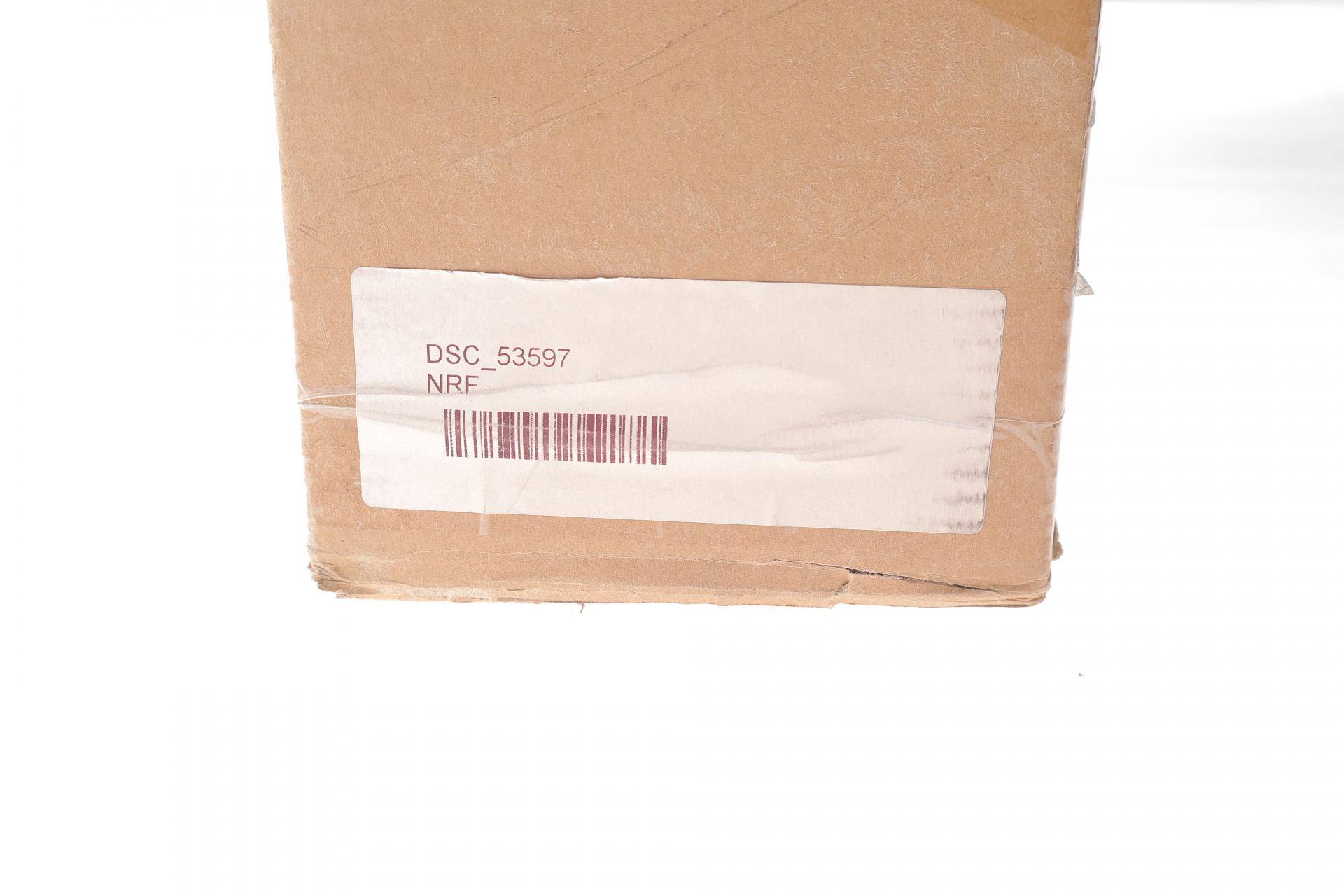 Радіатор охолодження Subaru Forester 2.0 AWD 02-08 (пошкоджена направляюча)