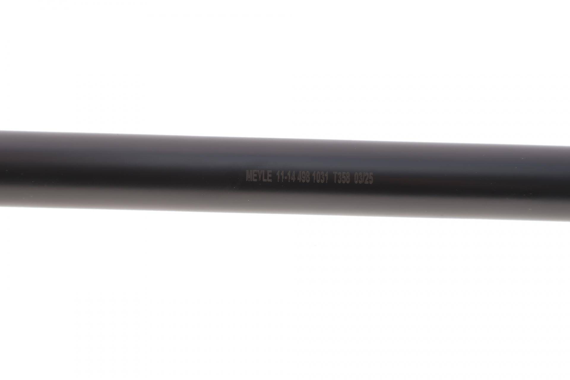 Піввісь (передня) Citroen C4/Peugeot 3008 14- (L) (28x24/688)