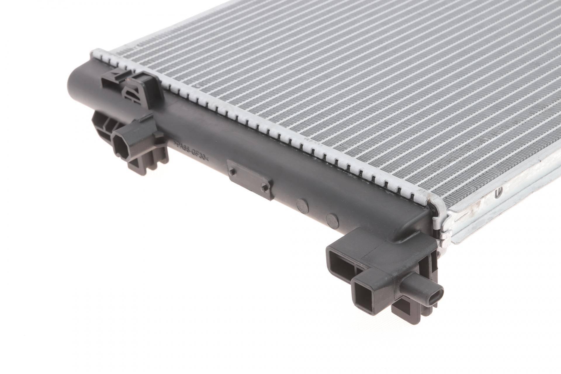 Радіатор охолодження VW Golf VII/Skoda Octavia 12-