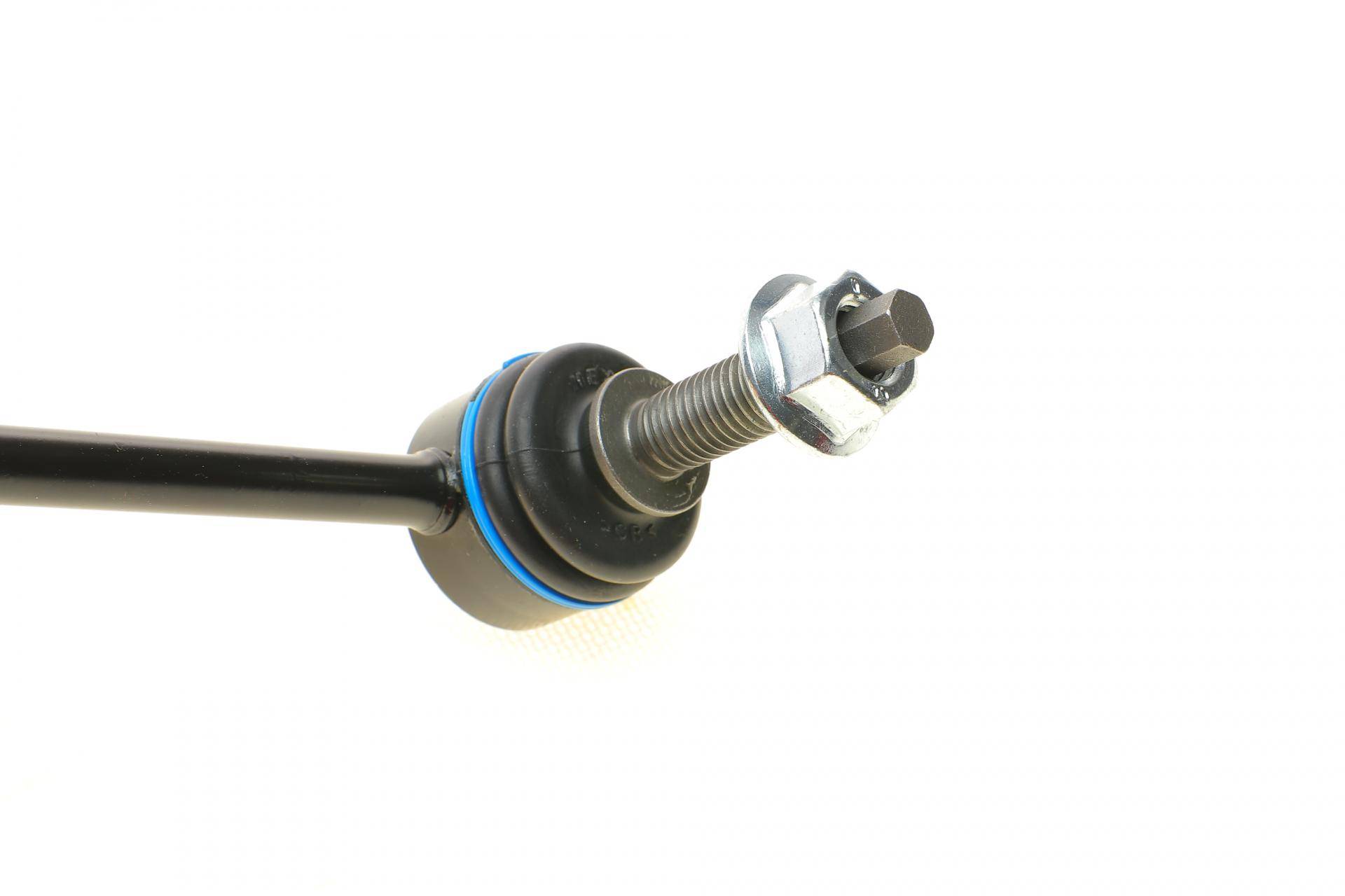 Тяга стабілізатора (заднього) Land Rover Range Rover Sport 05-13