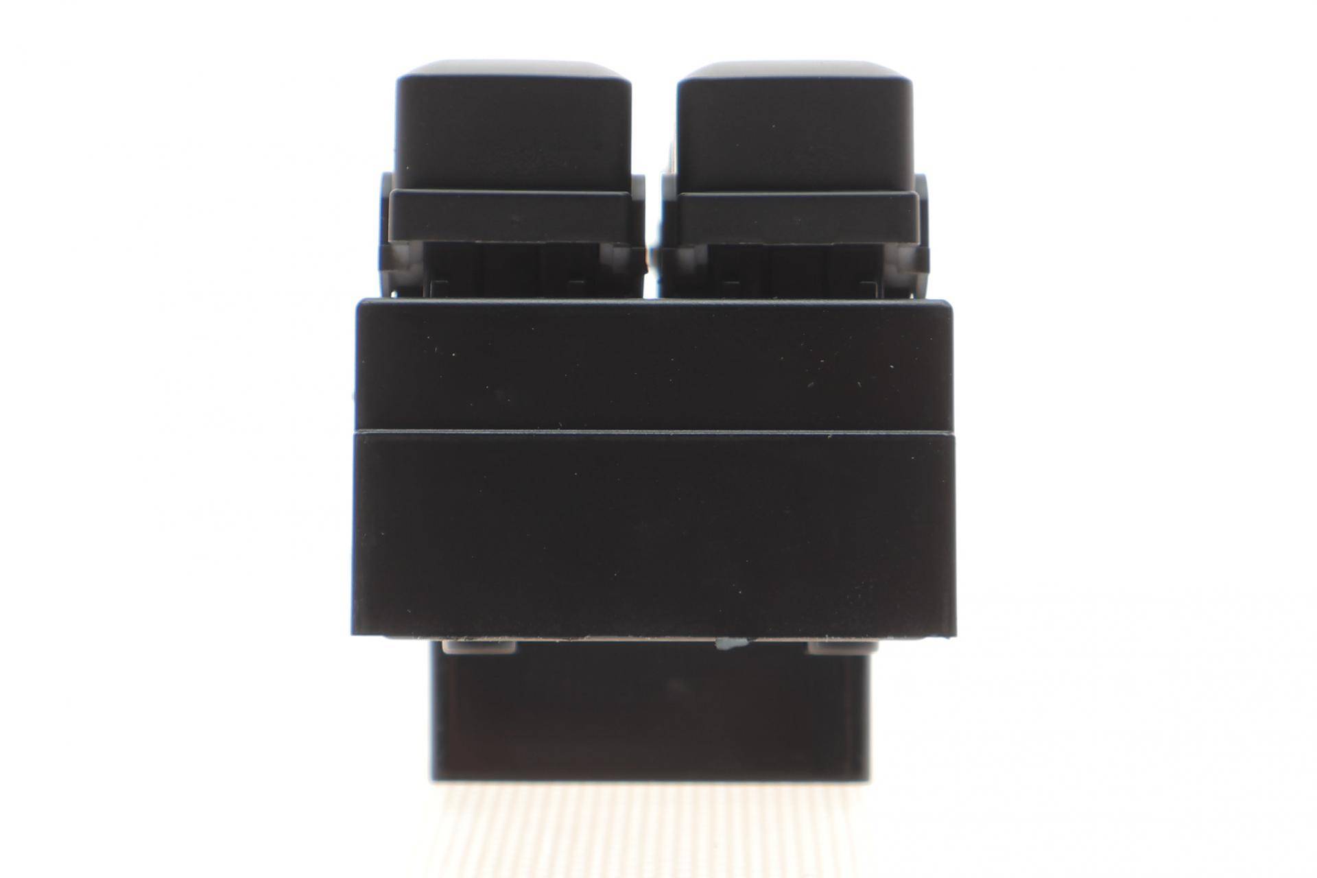 Кнопка склопідіймача (L) Kia Sportage III 10-16 (блок)