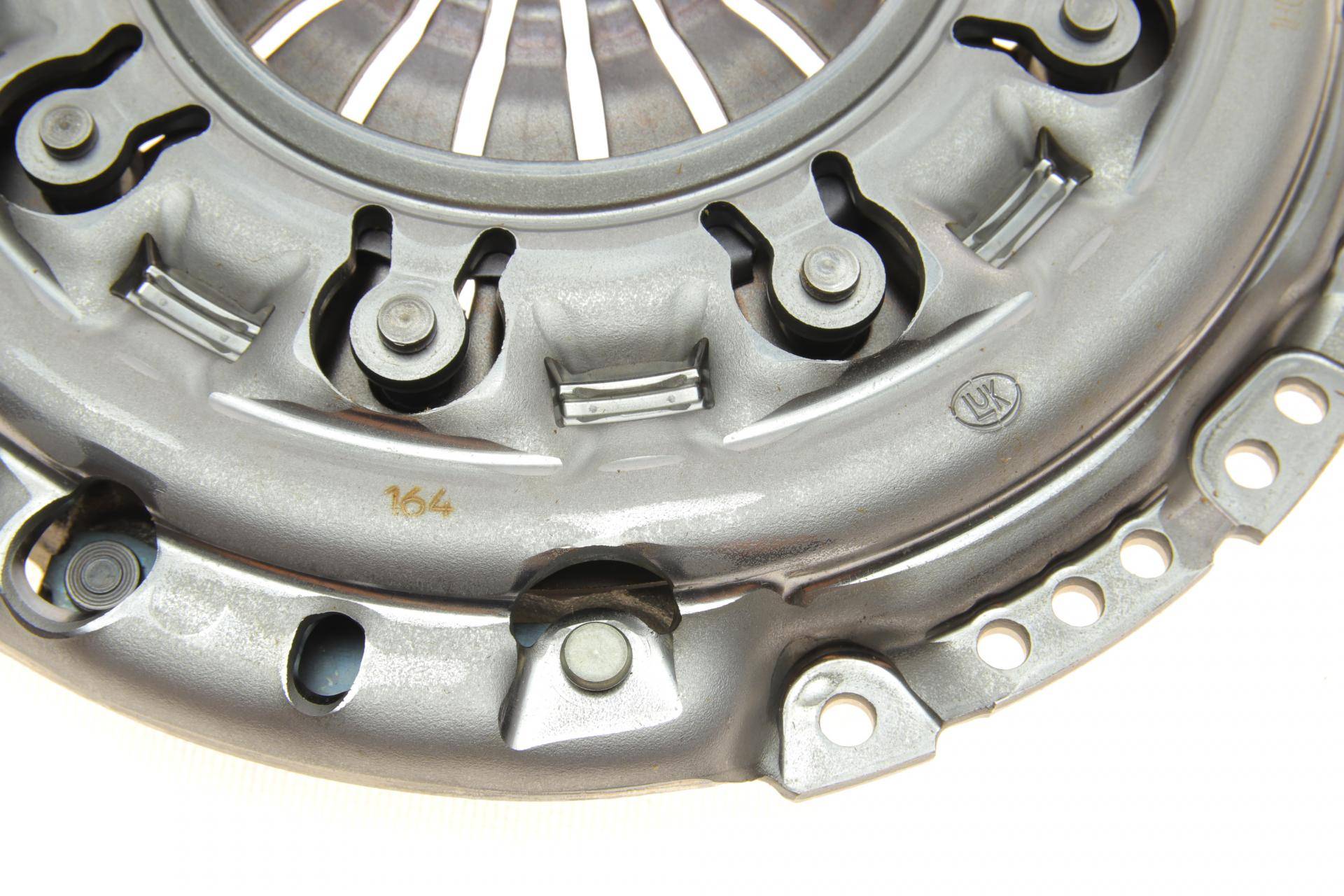 Комплект зчеплення Hyundai Tucson/Kia Sportage 1.6 CRDi 18-(d=235mm)