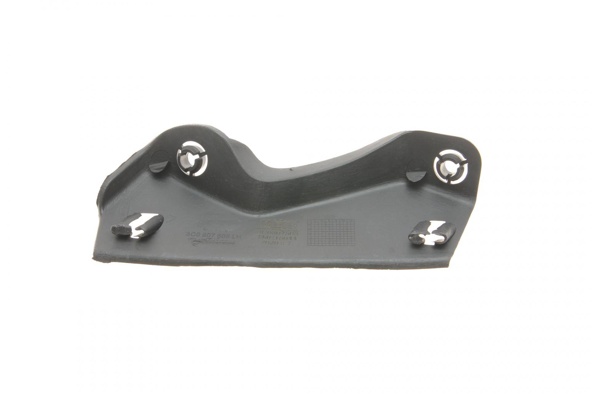 Кронштейн кріплення бампера (переднього/L) VW Passat 06-11