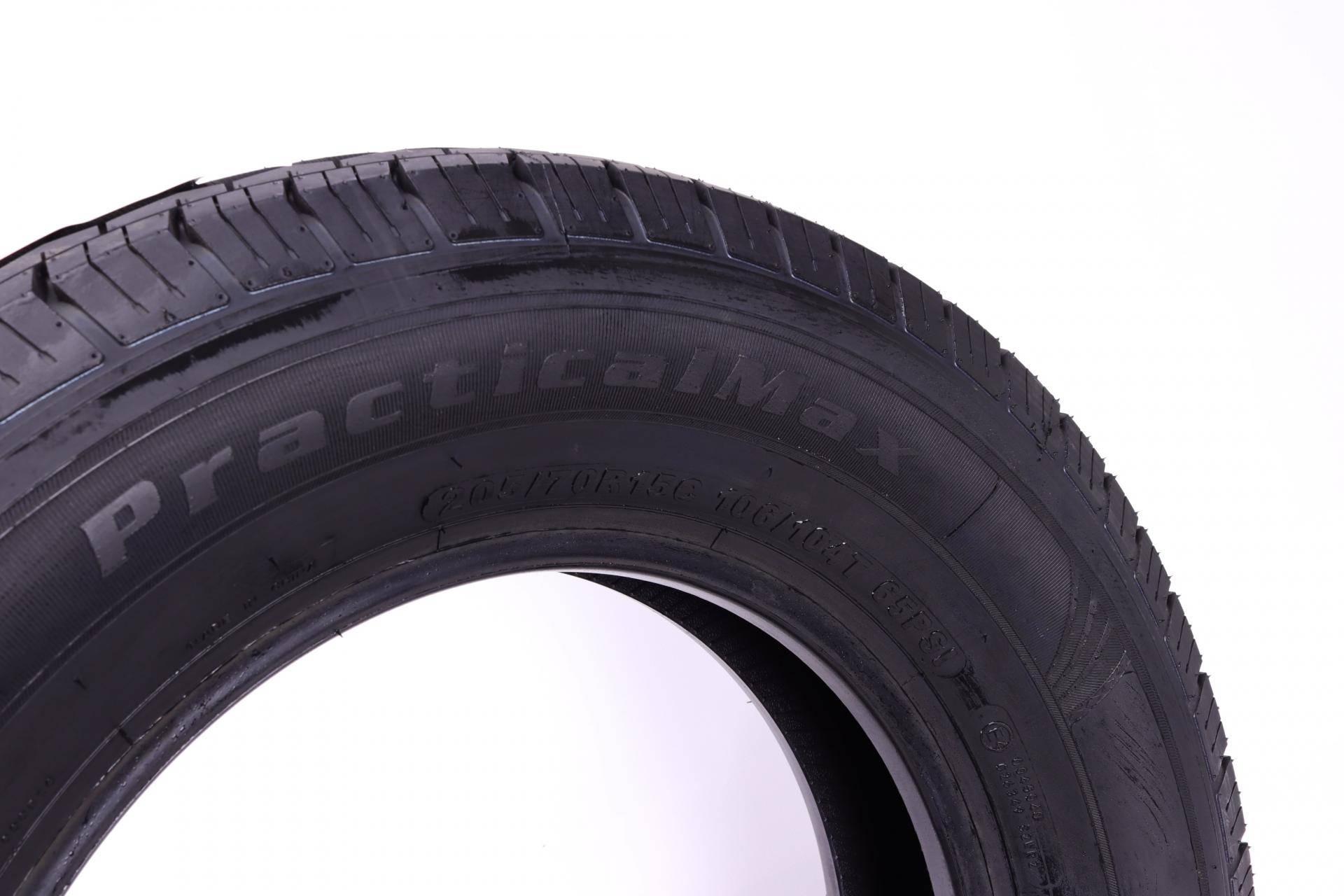 Шина DurableMax RS01 205/70 R15C 106/104T (літня)