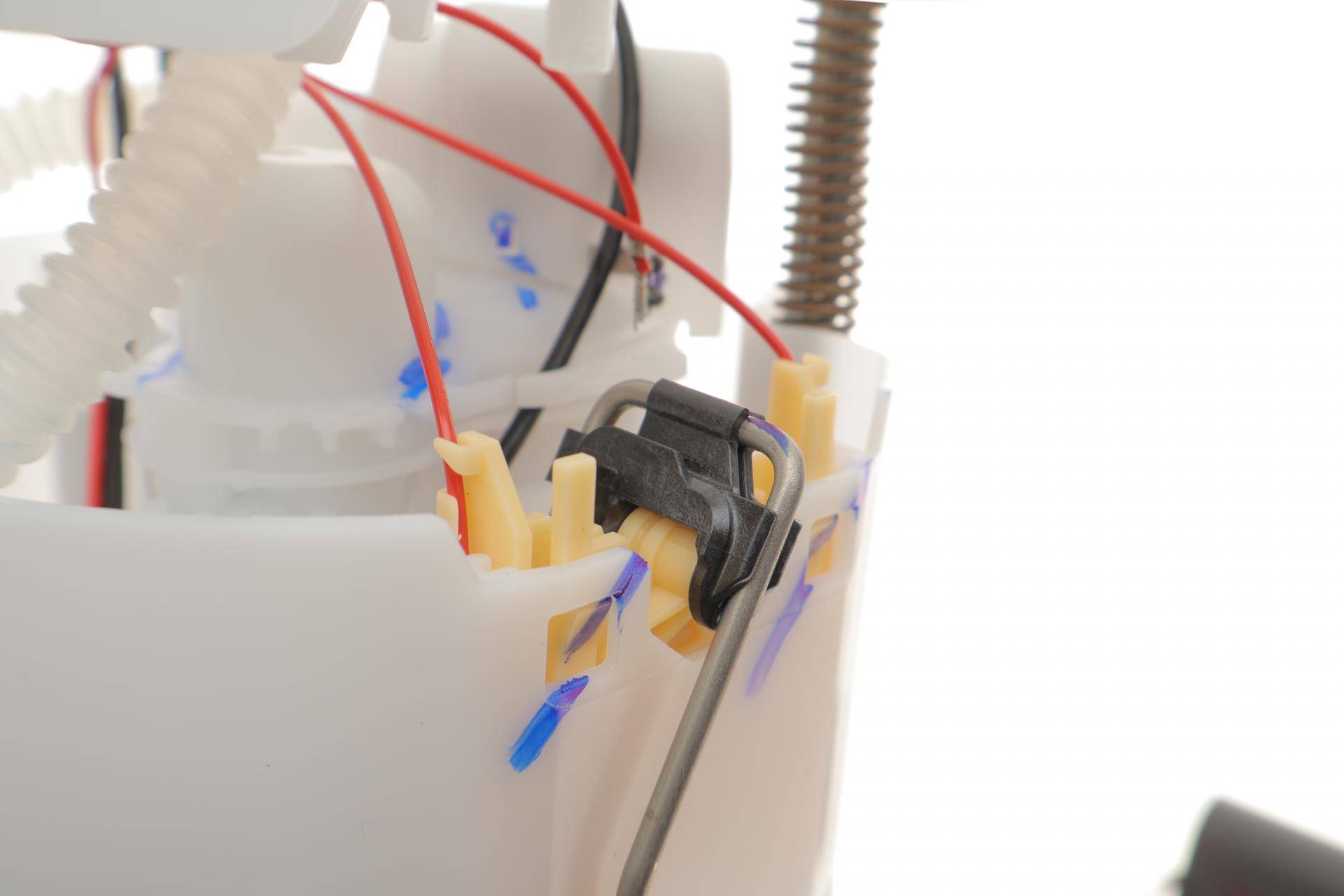 Насос паливний в бак Ford Fiesta 1.0 EcoBoost 12-