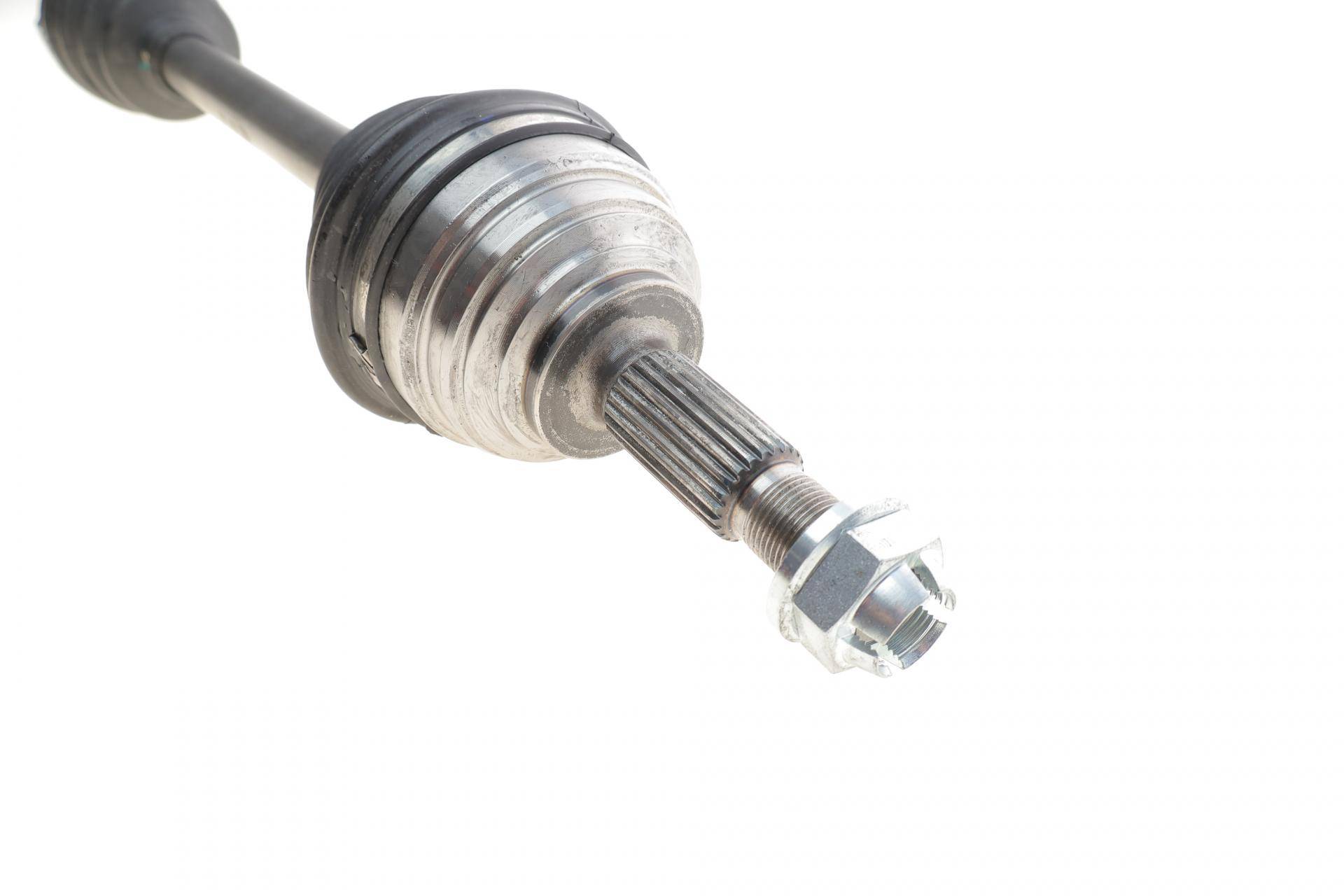 Піввісь (передня) Renault Kangoo 1.6 09- (L) (23x26x675) (TDS0111)