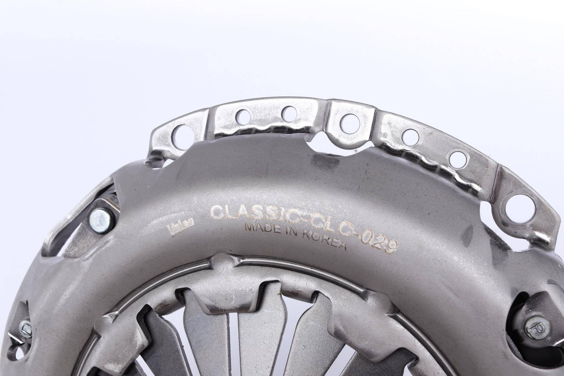 Комплект зчеплення Ford Focus 1.4-1.8 16V 98-04 (z=17) d=220mm