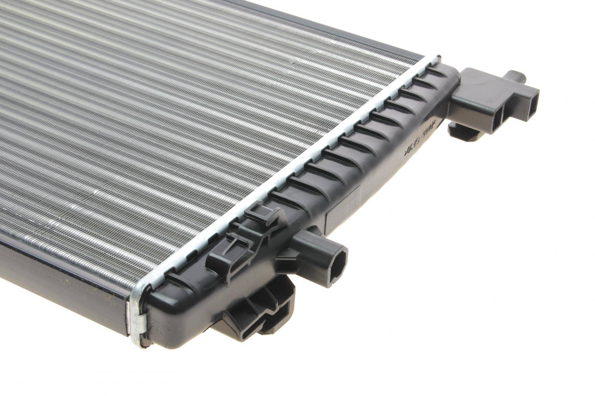 Радіатор охолодження VW Golf VII/Skoda Octavia 12-